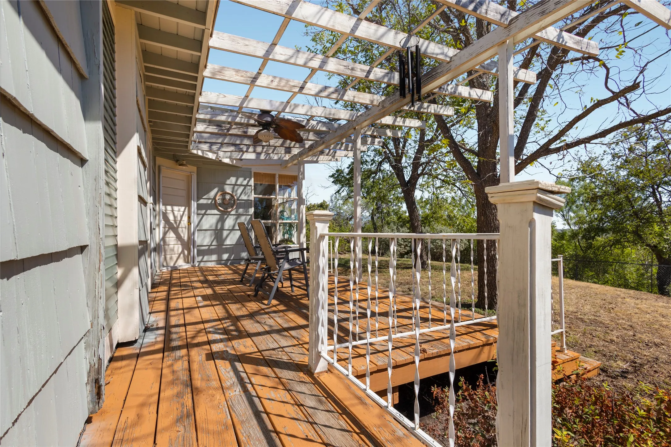 Single Family Residence For Sale in Coleman County , 500 Rio Grande Street, Coleman, Texas 76834, 3 Bedroom, 3 Bathroom, Garage spaces, 1,598 Sqft, built in 1950, mls#21406176, Real Estate Agent in Coleman, Homes For Sale in Coleman county, Homes For Sale in Coleman, Realtor in Coleman Texas, Real Estate Brokerage Independent Realty Texas, Luminita Cordes Realtor