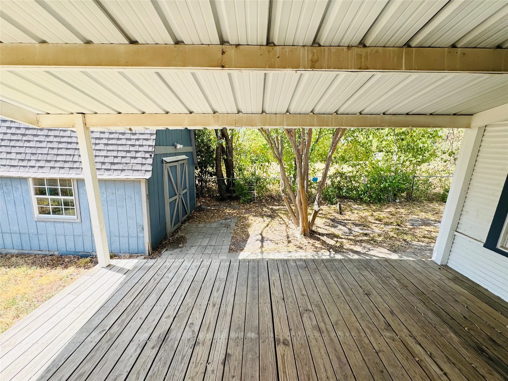 Single Family Residence For Rent in Dallas County , 311 Gibson Street, Mesquite, Texas 75149, 2 Bedroom, 1 Bathroom, Garage spaces, 1,056 Sqft, built in 1950, mls#21407107, Real Estate Agent in Mesquite, Homes For Rent in Dallas county, Homes For Rent in Mesquite, Realtor in Mesquite Texas, Real Estate Brokerage Independent Realty Texas, Luminita Cordes Realtor