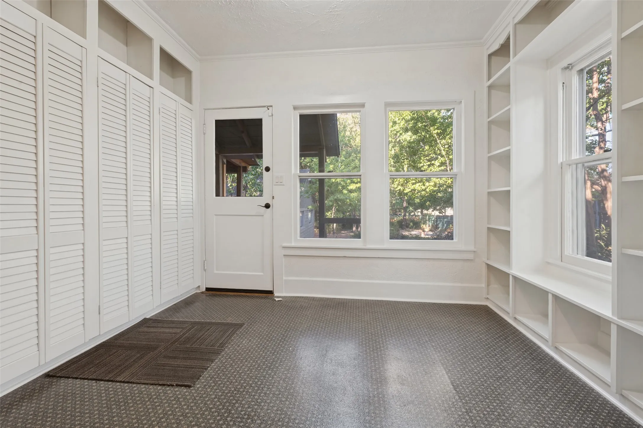 Office For Rent in Dallas County , 215 S O'Connor Road, Irving, Texas 75060, 0, 0, Garage spaces, 0 Sqft, built in 1925, mls#21401552, Real Estate Agent in Irving, Homes For Rent in Dallas county, Homes For Rent in Irving, Realtor in Irving Texas, Real Estate Brokerage Independent Realty Texas, Luminita Cordes Realtor