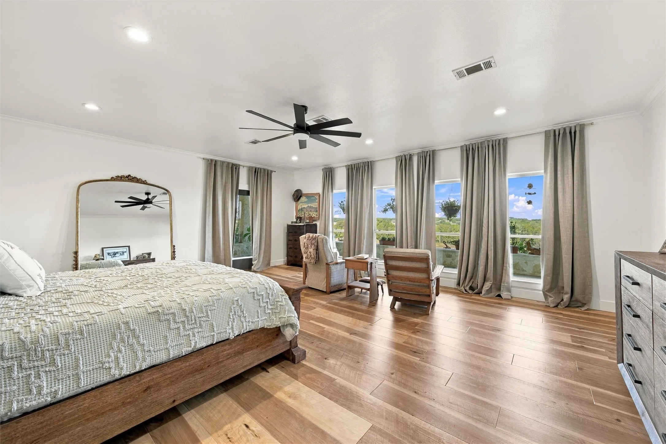 Primary Suite