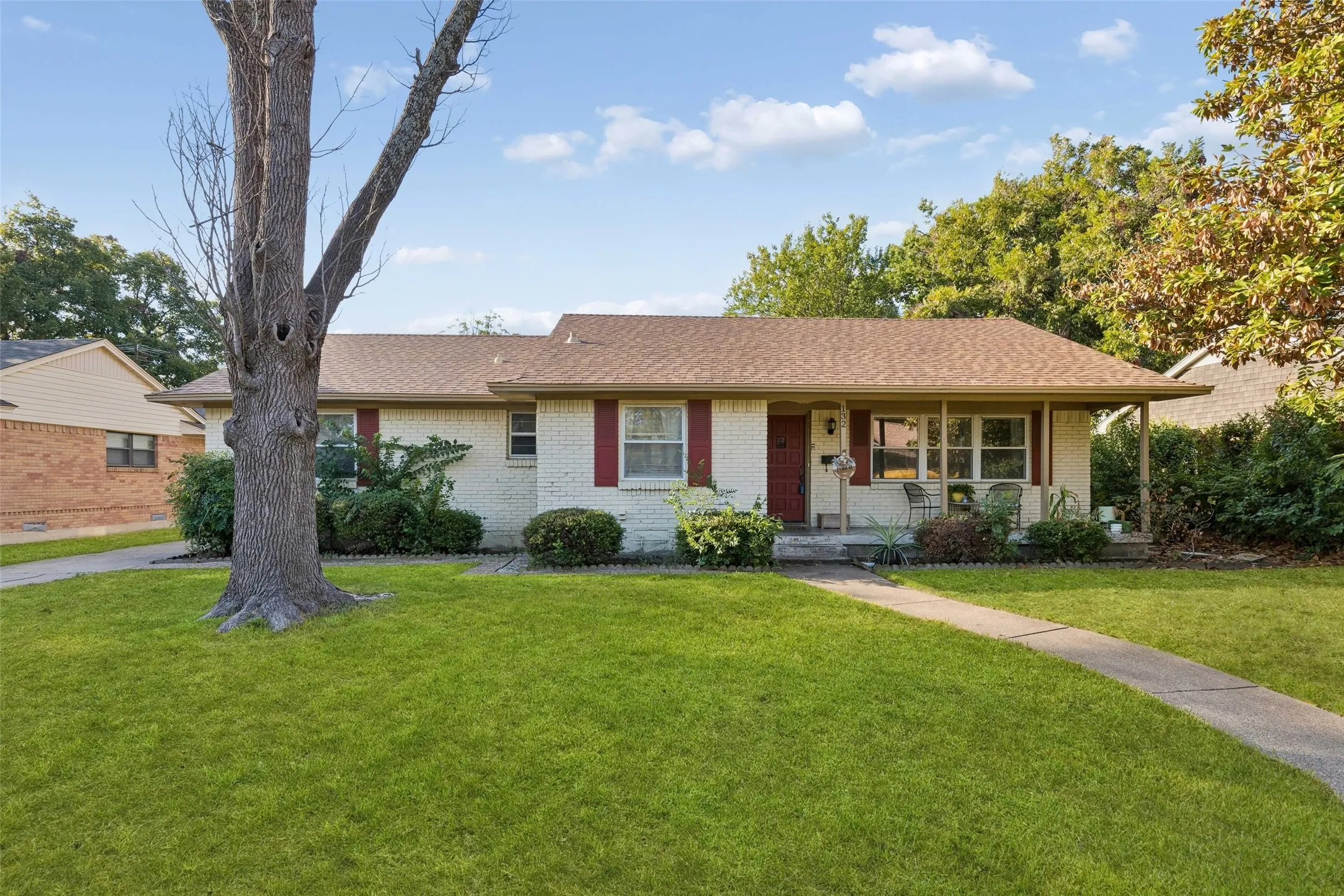Single Family Residence For Sale