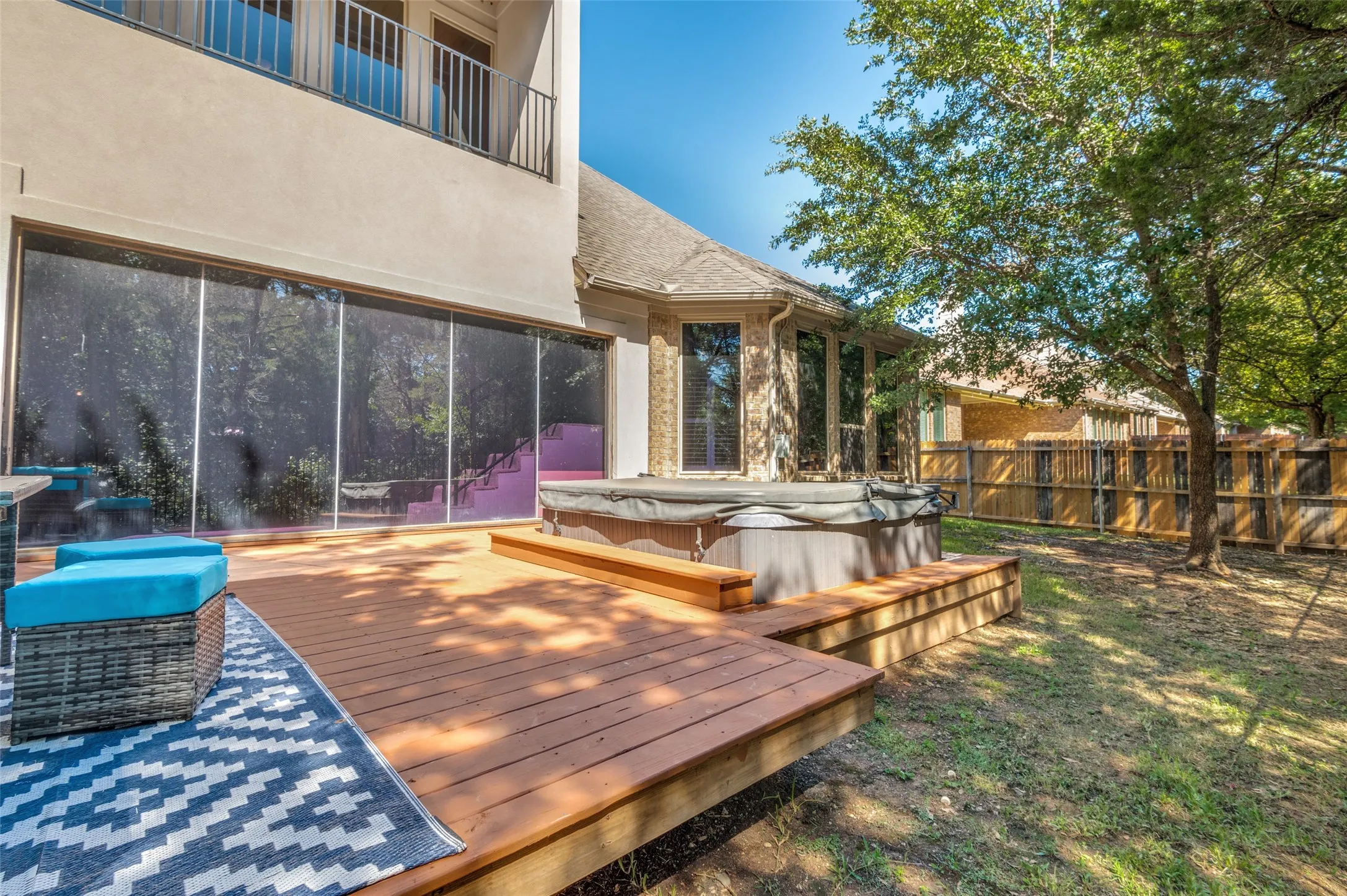 Single Family Residence For Sale in Dallas County , 6822 Historic View, Dallas, Texas 75236, 5 Bedroom, 4 Bathroom, 3 Garage spaces, 3,820 Sqft, built in 2017, mls#21409216, Real Estate Agent in Dallas, Homes For Sale in Dallas county, Homes For Sale in Dallas, Realtor in Dallas Texas, Real Estate Brokerage Independent Realty Texas, Luminita Cordes Realtor
