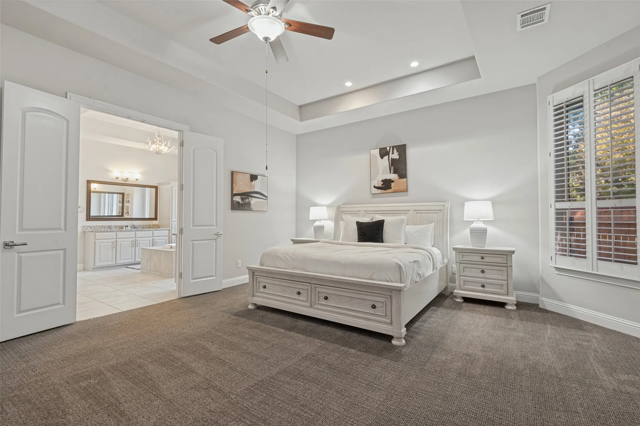 Single Family Residence For Sale in Dallas County , 6822 Historic View, Dallas, Texas 75236, 5 Bedroom, 4 Bathroom, 3 Garage spaces, 3,820 Sqft, built in 2017, mls#21409216, Real Estate Agent in Dallas, Homes For Sale in Dallas county, Homes For Sale in Dallas, Realtor in Dallas Texas, Real Estate Brokerage Independent Realty Texas, Luminita Cordes Realtor