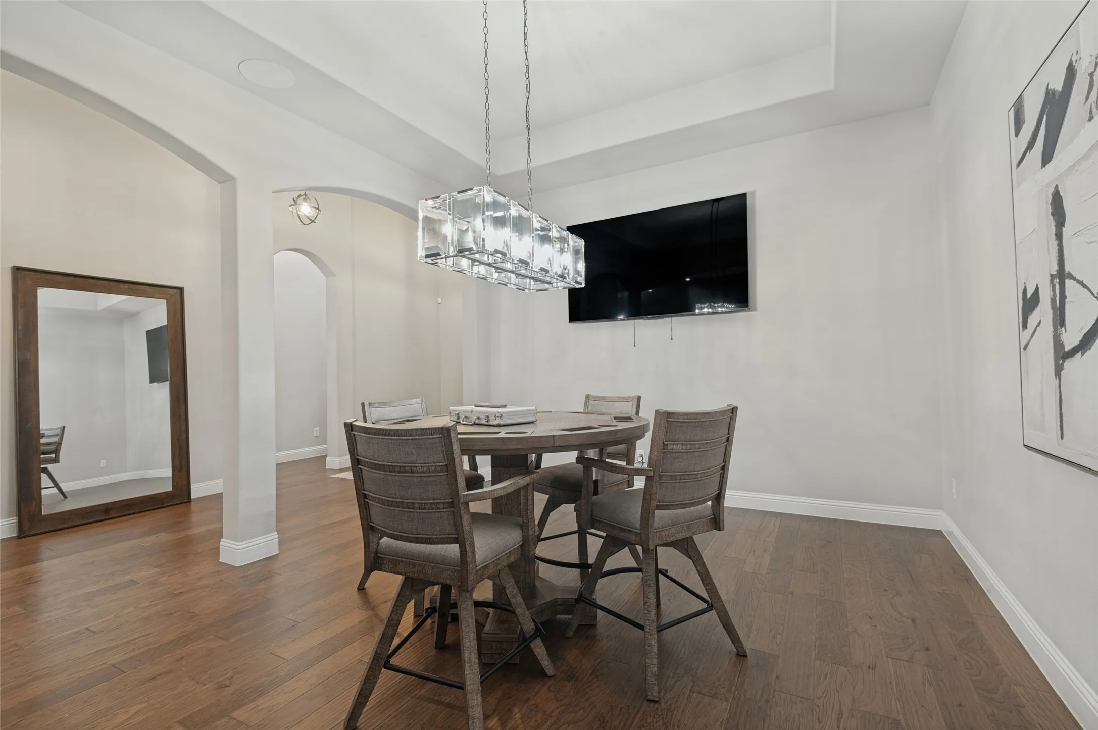 Single Family Residence For Sale in Dallas County , 6822 Historic View, Dallas, Texas 75236, 5 Bedroom, 4 Bathroom, 3 Garage spaces, 3,820 Sqft, built in 2017, mls#21409216, Real Estate Agent in Dallas, Homes For Sale in Dallas county, Homes For Sale in Dallas, Realtor in Dallas Texas, Real Estate Brokerage Independent Realty Texas, Luminita Cordes Realtor