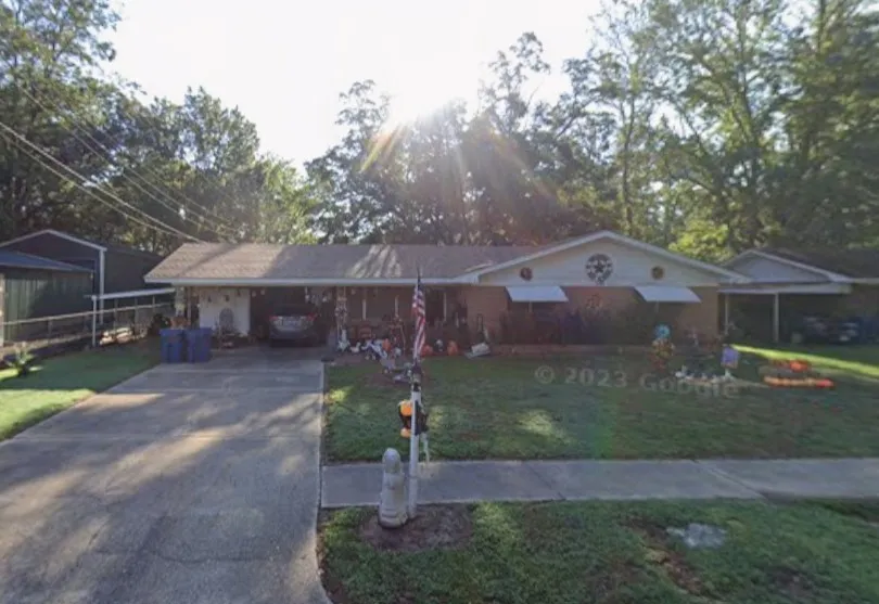 Single Family Residence For Sale