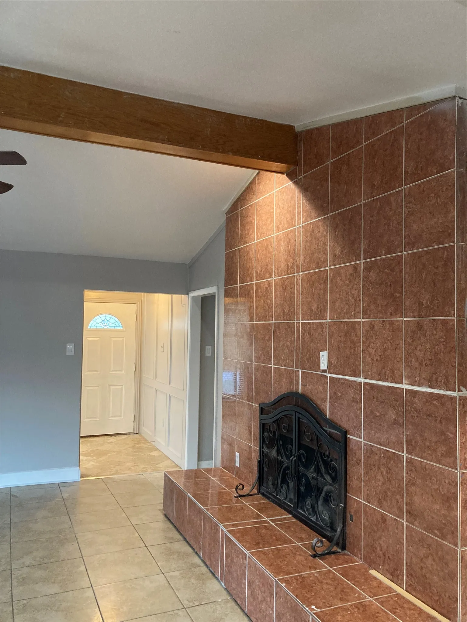 Single Family Residence For Rent in Denton County , 1825 Chisolm Trail, Lewisville, Texas 75077, 4 Bedroom, 2 Bathroom, 2 Garage spaces, 1,752 Sqft, built in 1978, mls#21410008, Real Estate Agent in Lewisville, Homes For Rent in Denton county, Homes For Rent in Lewisville, Realtor in Lewisville Texas, Real Estate Brokerage Independent Realty Texas, Luminita Cordes Realtor