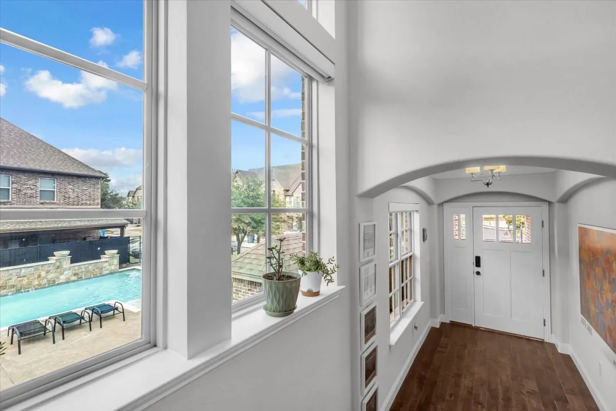 Townhouse For Sale in Denton County , 568 Hampshire Drive, Lewisville, Texas 75067, 2 Bedroom, 3 Bathroom, 2 Garage spaces, 2,001 Sqft, built in 2014, mls#21409730, Real Estate Agent in Lewisville, Homes For Sale in Denton county, Homes For Sale in Lewisville, Realtor in Lewisville Texas, Real Estate Brokerage Independent Realty Texas, Luminita Cordes Realtor