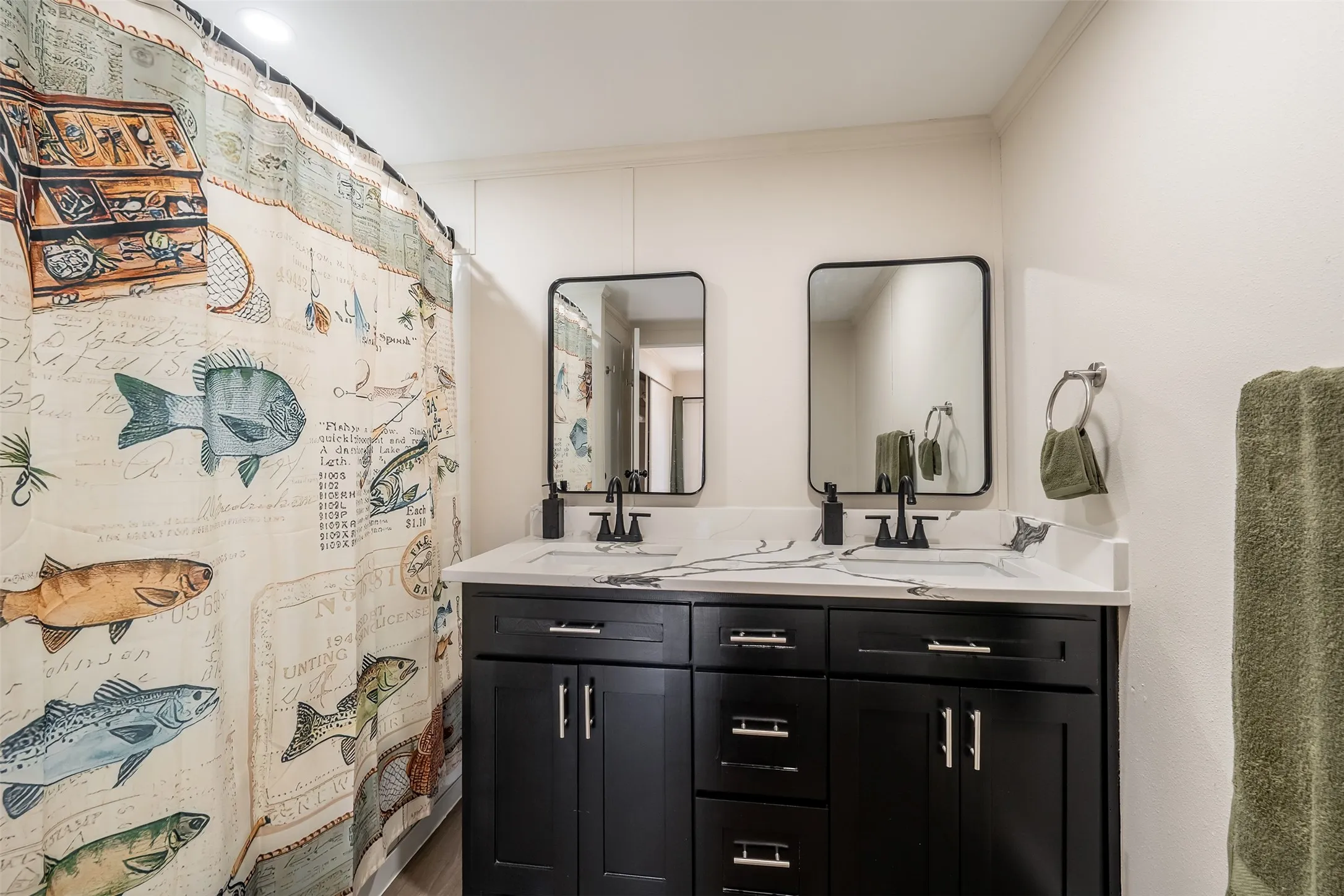 Manufactured Home For Sale in Bosque County , 470 County road 1812, Clifton, Texas 76634, 3 Bedroom, 2 Bathroom, 2 Garage spaces, 1,584 Sqft, built in 1973, mls#21409686, Real Estate Agent in Clifton, Homes For Sale in Bosque county, Homes For Sale in Clifton, Realtor in Clifton Texas, Real Estate Brokerage Independent Realty Texas, Luminita Cordes Realtor