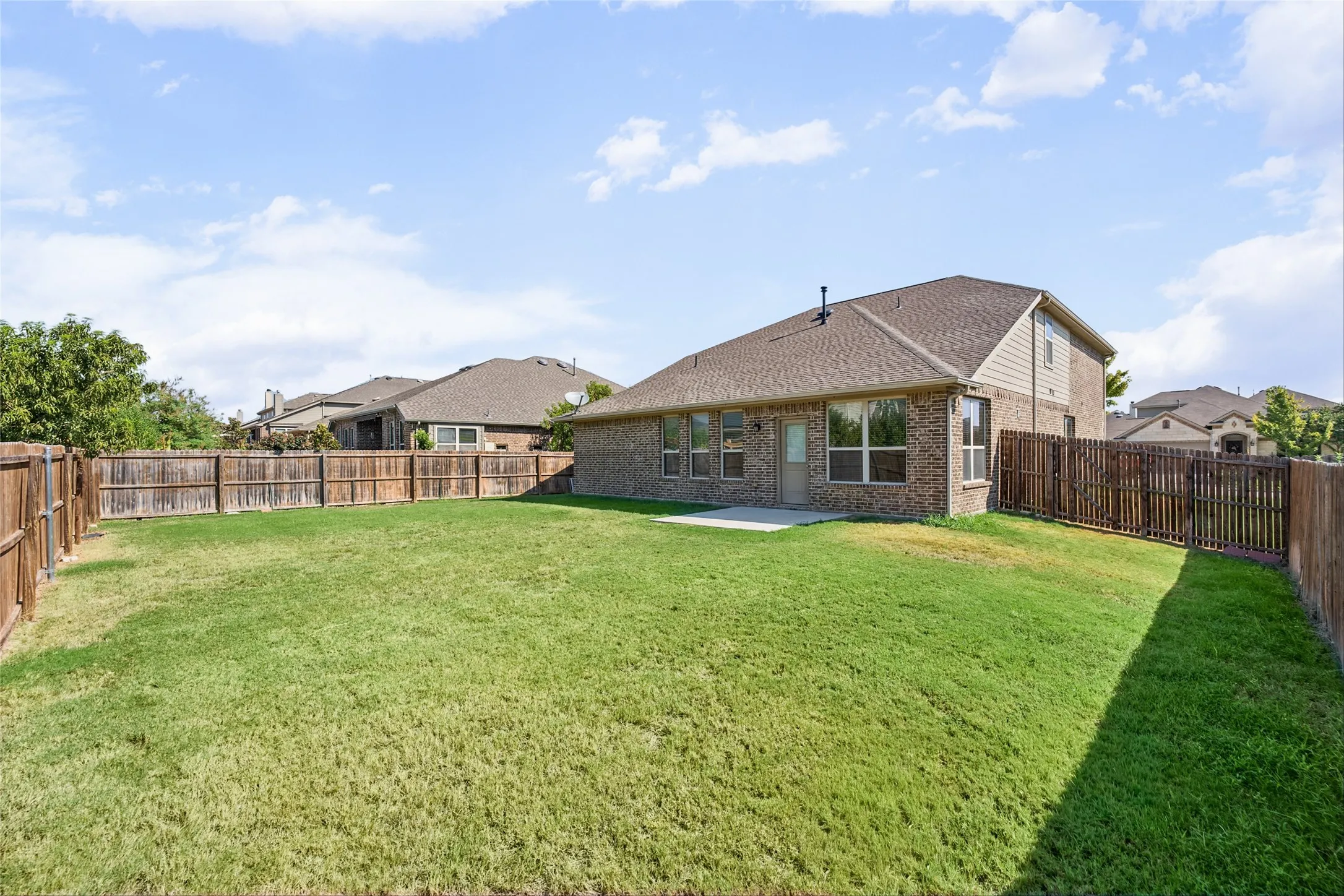 Single Family Residence For Sale in Denton County , 14629 Viking Lane, Fort Worth, Texas 76177, 4 Bedroom, 3 Bathroom, 2 Garage spaces, 3,007 Sqft, built in 2017, mls#21410031, Real Estate Agent in Fort Worth, Homes For Sale in Denton county, Homes For Sale in Fort Worth, Realtor in Fort Worth Texas, Real Estate Brokerage Independent Realty Texas, Luminita Cordes Realtor