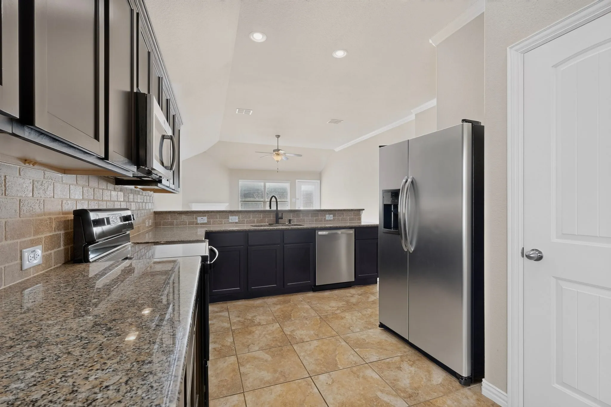 Single Family Residence For Rent in Johnson County , 1305 Hearthstone Drive, Burleson, Texas 76028, 4 Bedroom, 2 Bathroom, 2 Garage spaces, 2,080 Sqft, built in 2012, mls#21409212, Real Estate Agent in Burleson, Homes For Rent in Johnson county, Homes For Rent in Burleson, Realtor in Burleson Texas, Real Estate Brokerage Independent Realty Texas, Luminita Cordes Realtor