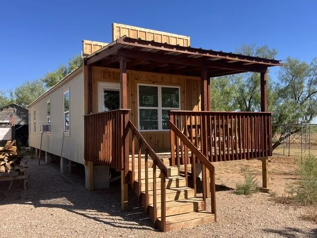 Single Family Residence For Sale