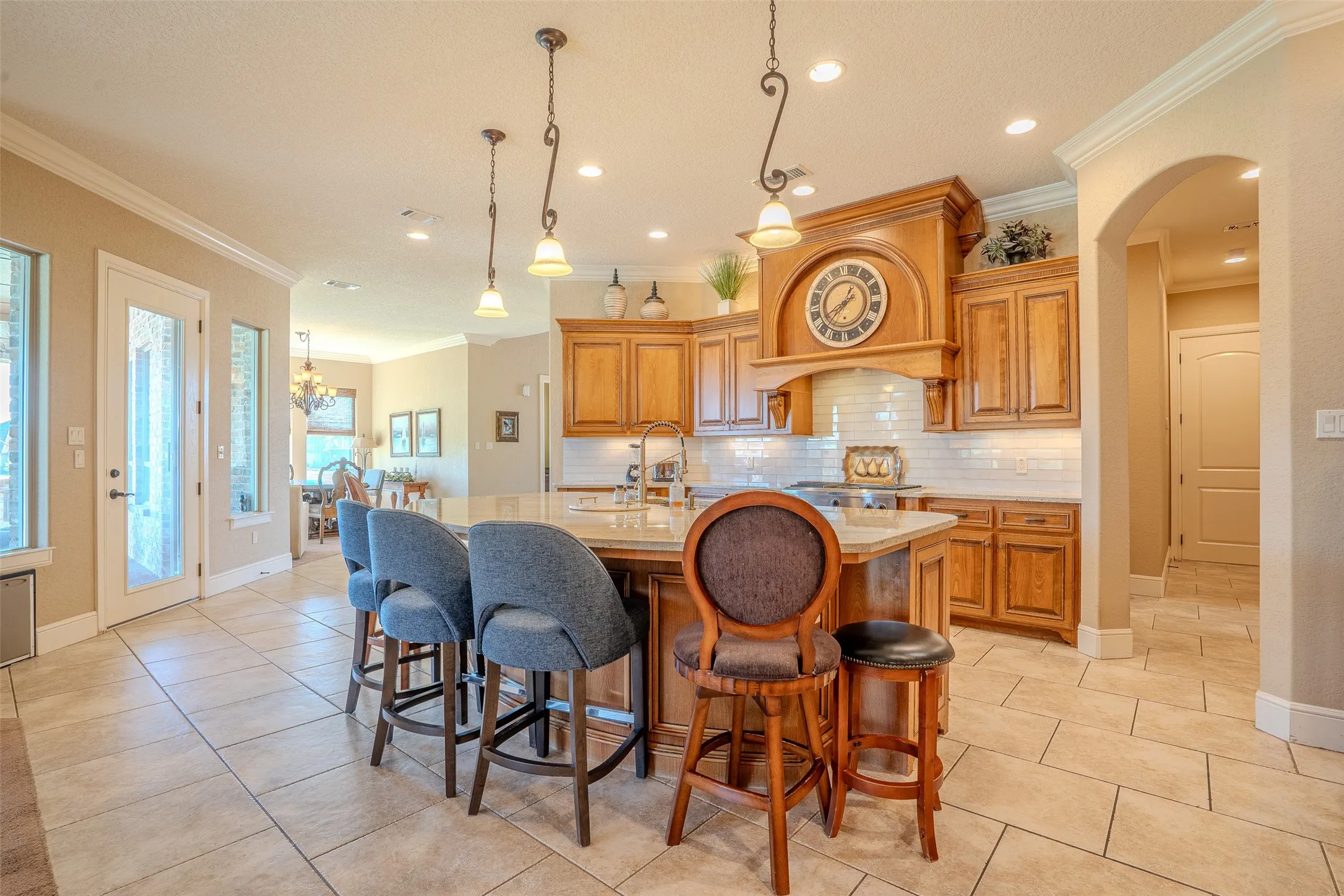 Single Family Residence For Sale in Hood County , 1903 Harbor Lakes Drive, Granbury, Texas 76048, 4 Bedroom, 3 Bathroom, 3 Garage spaces, 3,762 Sqft, built in 2008, mls#21409946, Real Estate Agent in Granbury, Homes For Sale in Hood county, Homes For Sale in Granbury, Realtor in Granbury Texas, Real Estate Brokerage Independent Realty Texas, Luminita Cordes Realtor