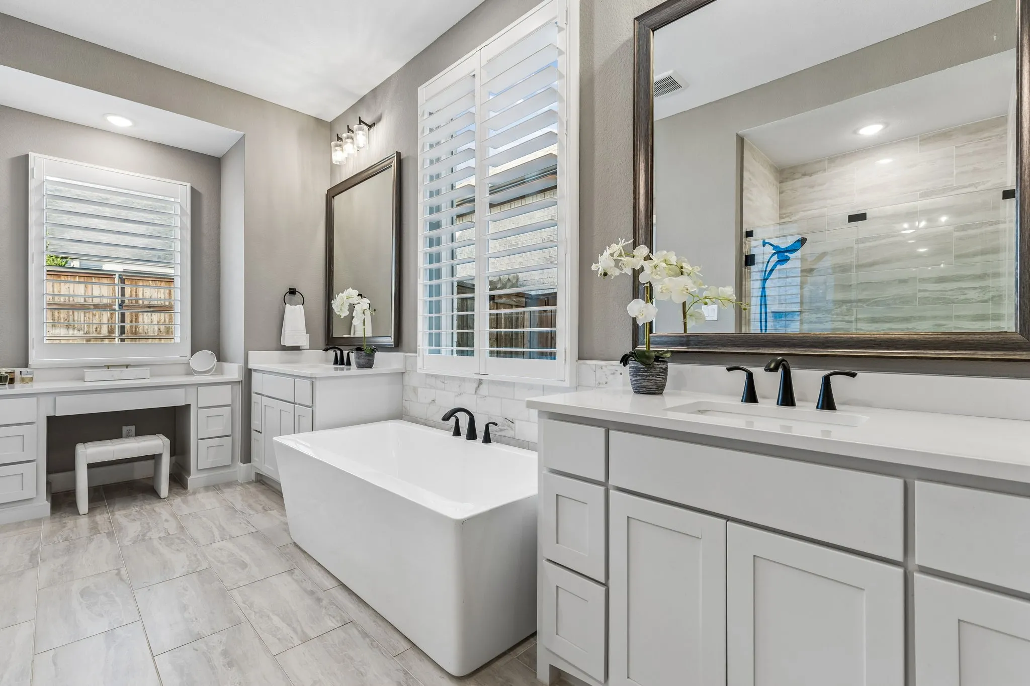 Single Family Residence For Sale in Rockwall County , 2226 Randas Way, Rockwall, Texas 75087, 4 Bedroom, 5 Bathroom, 3 Garage spaces, 4,054 Sqft, built in 2021, mls#21398201, Real Estate Agent in Rockwall, Homes For Sale in Rockwall county, Homes For Sale in Rockwall, Realtor in Rockwall Texas, Real Estate Brokerage Independent Realty Texas, Luminita Cordes Realtor