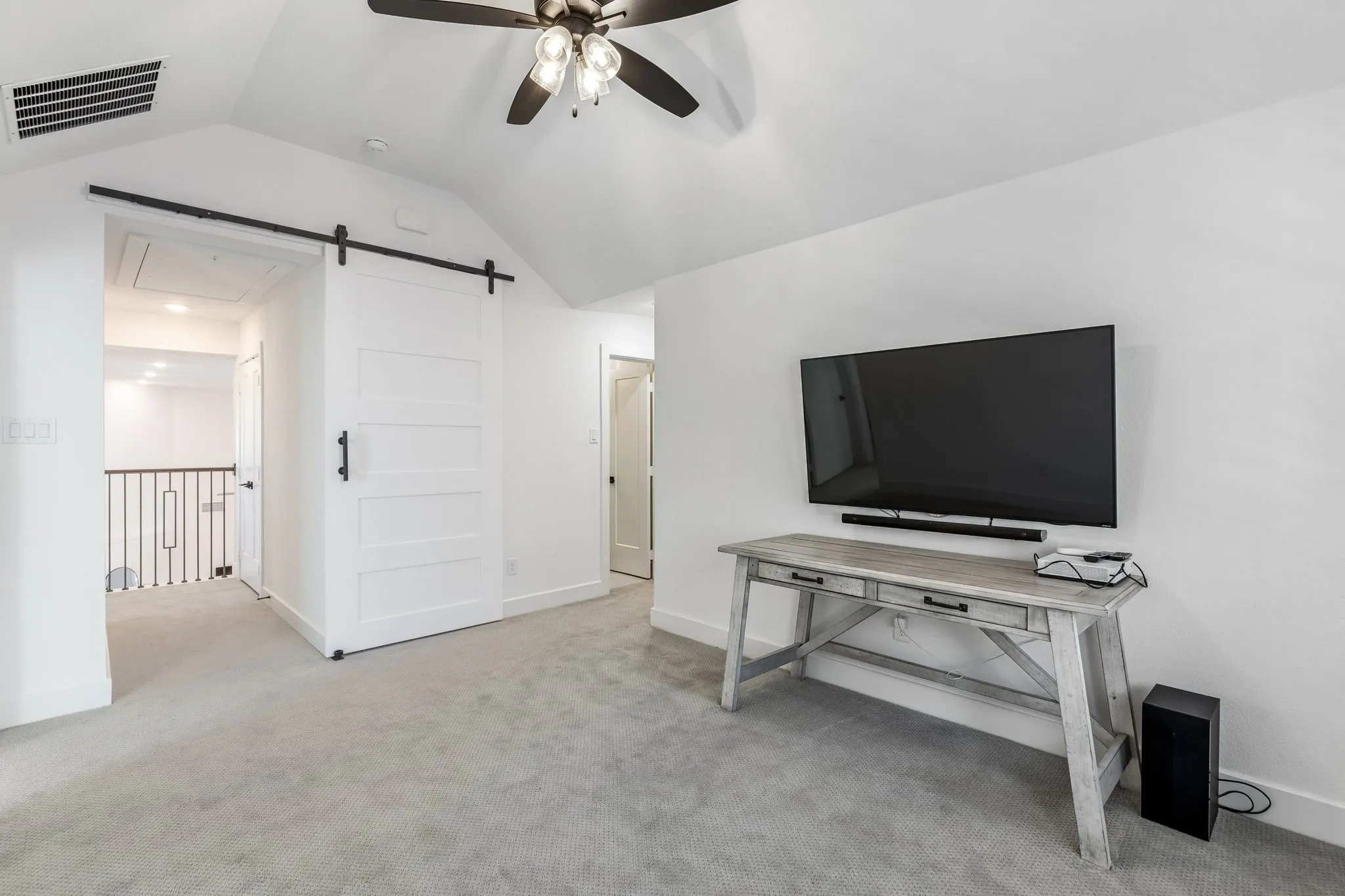 Single Family Residence For Sale in Rockwall County , 2226 Randas Way, Rockwall, Texas 75087, 4 Bedroom, 5 Bathroom, 3 Garage spaces, 4,054 Sqft, built in 2021, mls#21398201, Real Estate Agent in Rockwall, Homes For Sale in Rockwall county, Homes For Sale in Rockwall, Realtor in Rockwall Texas, Real Estate Brokerage Independent Realty Texas, Luminita Cordes Realtor