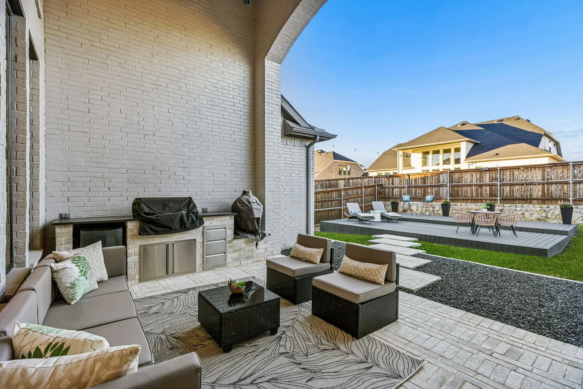 Single Family Residence For Sale in Rockwall County , 2226 Randas Way, Rockwall, Texas 75087, 4 Bedroom, 5 Bathroom, 3 Garage spaces, 4,054 Sqft, built in 2021, mls#21398201, Real Estate Agent in Rockwall, Homes For Sale in Rockwall county, Homes For Sale in Rockwall, Realtor in Rockwall Texas, Real Estate Brokerage Independent Realty Texas, Luminita Cordes Realtor