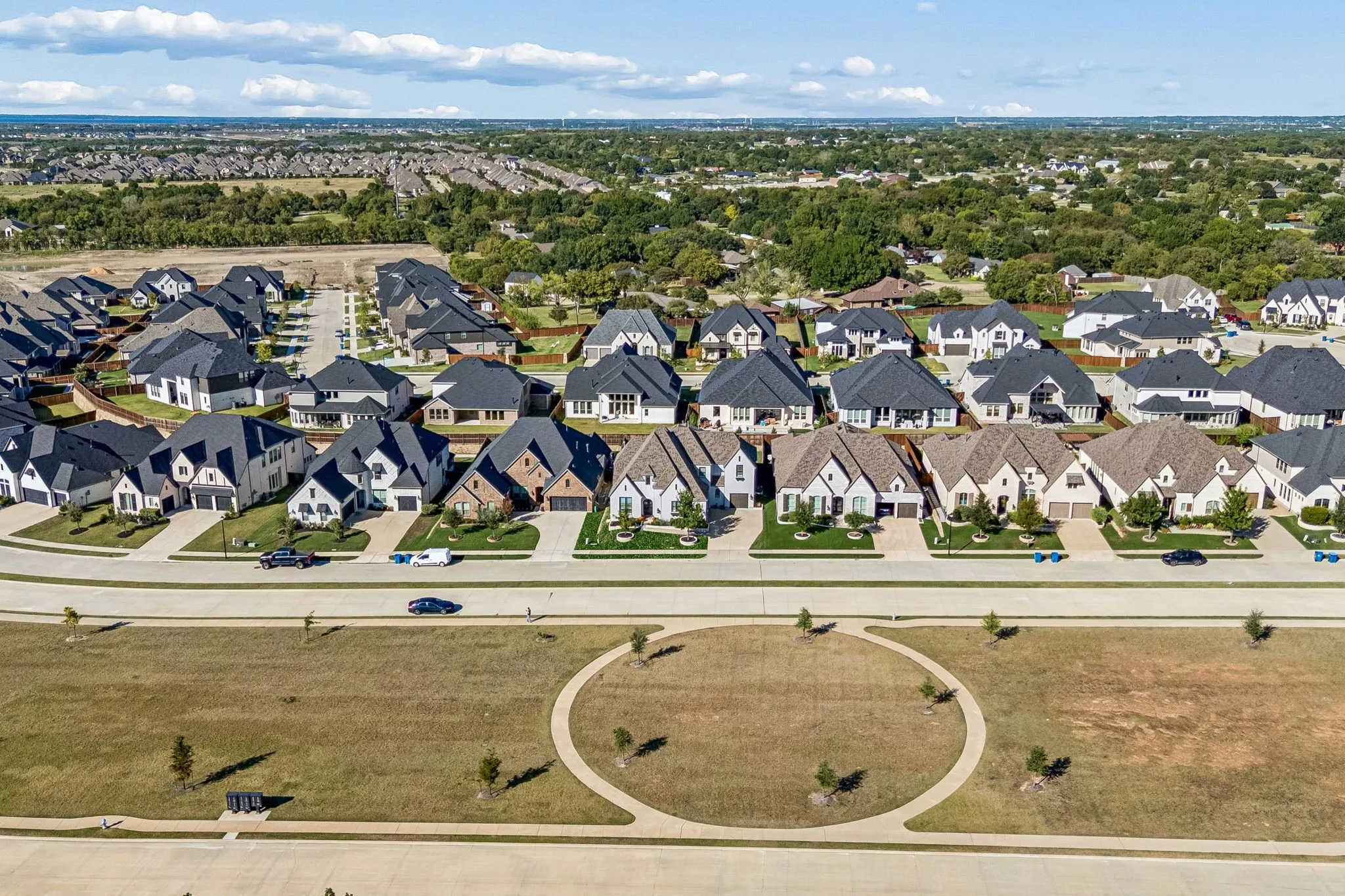 Single Family Residence For Sale in Rockwall County , 2226 Randas Way, Rockwall, Texas 75087, 4 Bedroom, 5 Bathroom, 3 Garage spaces, 4,054 Sqft, built in 2021, mls#21398201, Real Estate Agent in Rockwall, Homes For Sale in Rockwall county, Homes For Sale in Rockwall, Realtor in Rockwall Texas, Real Estate Brokerage Independent Realty Texas, Luminita Cordes Realtor