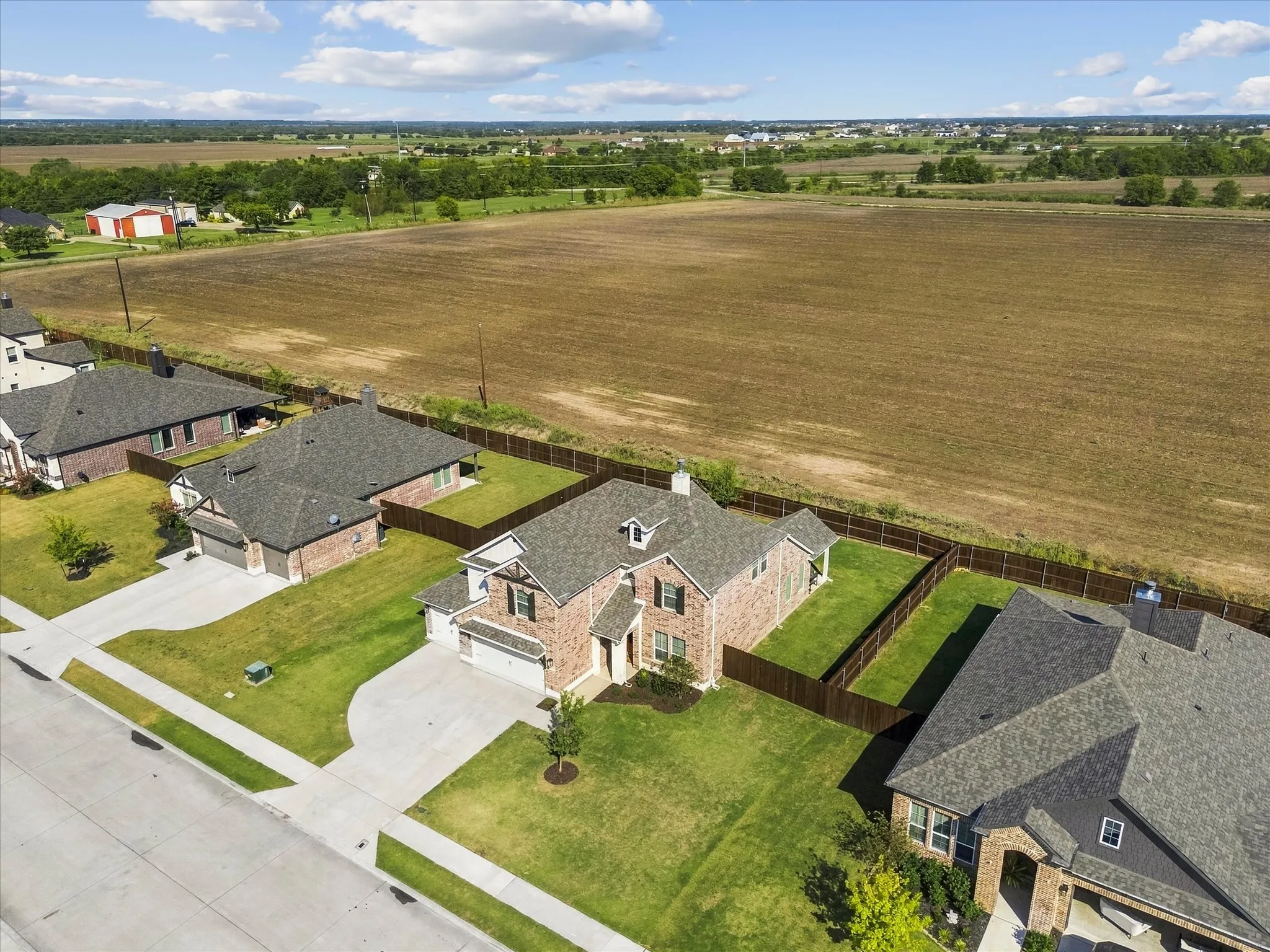 Single Family Residence For Sale in Hunt County , 205 Pilot Drive, Caddo Mills, Texas 75135, 4 Bedroom, 3 Bathroom, 3 Garage spaces, 2,669 Sqft, built in 2024, mls#21409981, Real Estate Agent in Caddo Mills, Homes For Sale in Hunt county, Homes For Sale in Caddo Mills, Realtor in Caddo Mills Texas, Real Estate Brokerage Independent Realty Texas, Luminita Cordes Realtor
