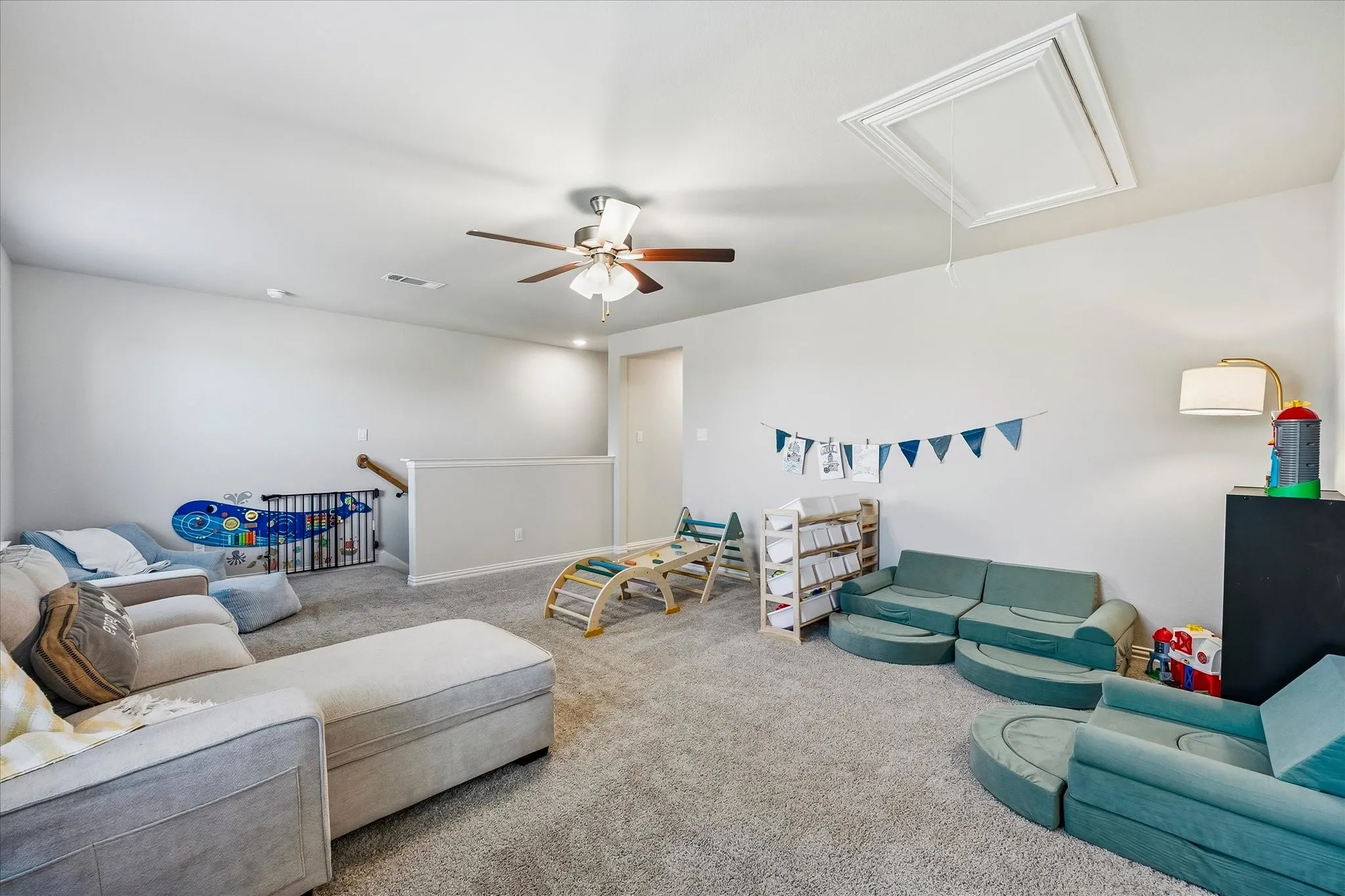 Single Family Residence For Sale in Hunt County , 205 Pilot Drive, Caddo Mills, Texas 75135, 4 Bedroom, 3 Bathroom, 3 Garage spaces, 2,669 Sqft, built in 2024, mls#21409981, Real Estate Agent in Caddo Mills, Homes For Sale in Hunt county, Homes For Sale in Caddo Mills, Realtor in Caddo Mills Texas, Real Estate Brokerage Independent Realty Texas, Luminita Cordes Realtor