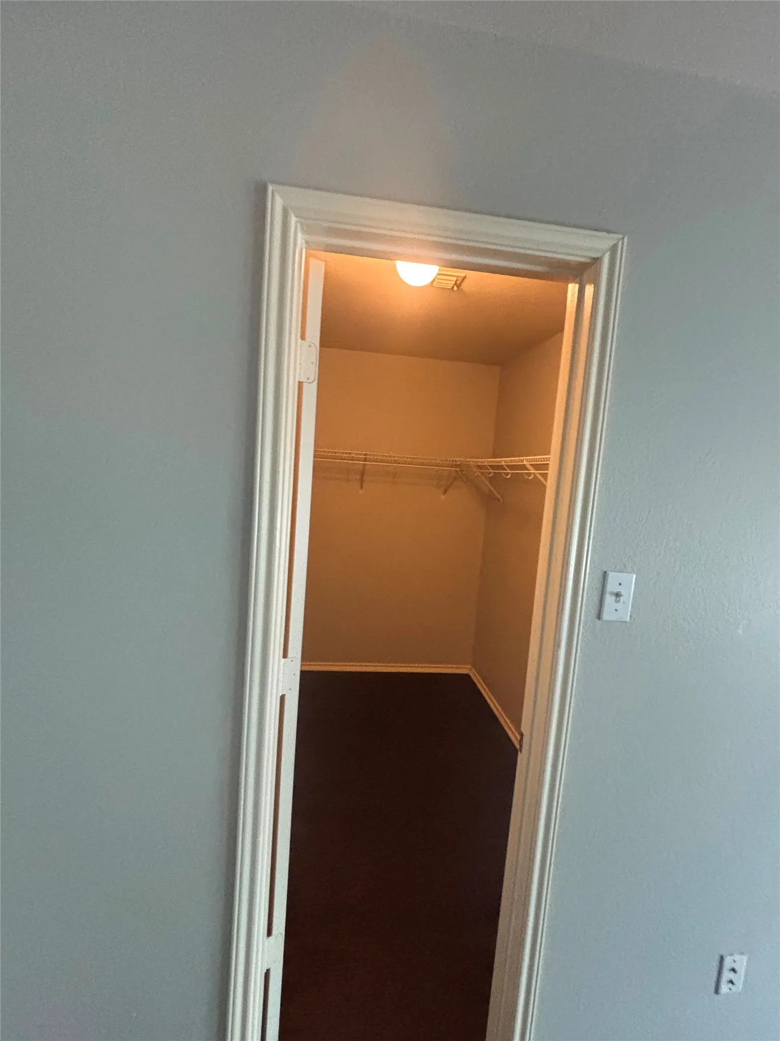 Single Family Residence For Sale in Dallas County , 2733 Ingram Circle, Mesquite, Texas 75181, 4 Bedroom, 2 Bathroom, 2 Garage spaces, 1,944 Sqft, built in 2005, mls#21410070, Real Estate Agent in Mesquite, Homes For Sale in Dallas county, Homes For Sale in Mesquite, Realtor in Mesquite Texas, Real Estate Brokerage Independent Realty Texas, Luminita Cordes Realtor