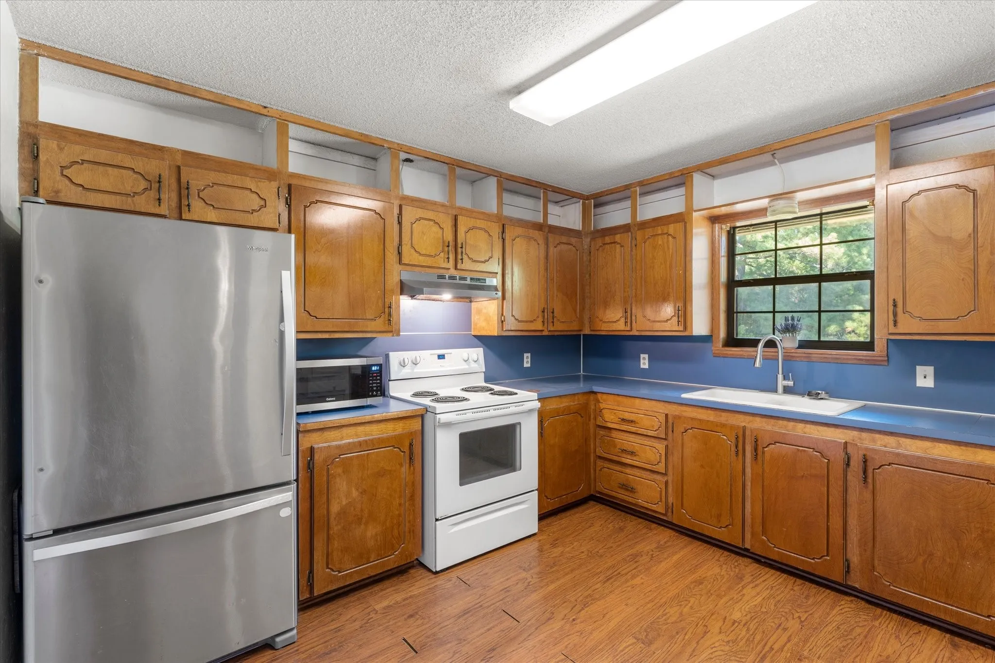 Single Family Residence For Sale in Cass County , 1070 County Road 3772, Queen City, Texas 75572, 4 Bedroom, 3 Bathroom, Garage spaces, 3,137 Sqft, built in 1986, mls#21409549, Real Estate Agent in Queen City, Homes For Sale in Cass county, Homes For Sale in Queen City, Realtor in Queen City Texas, Real Estate Brokerage Independent Realty Texas, Luminita Cordes Realtor