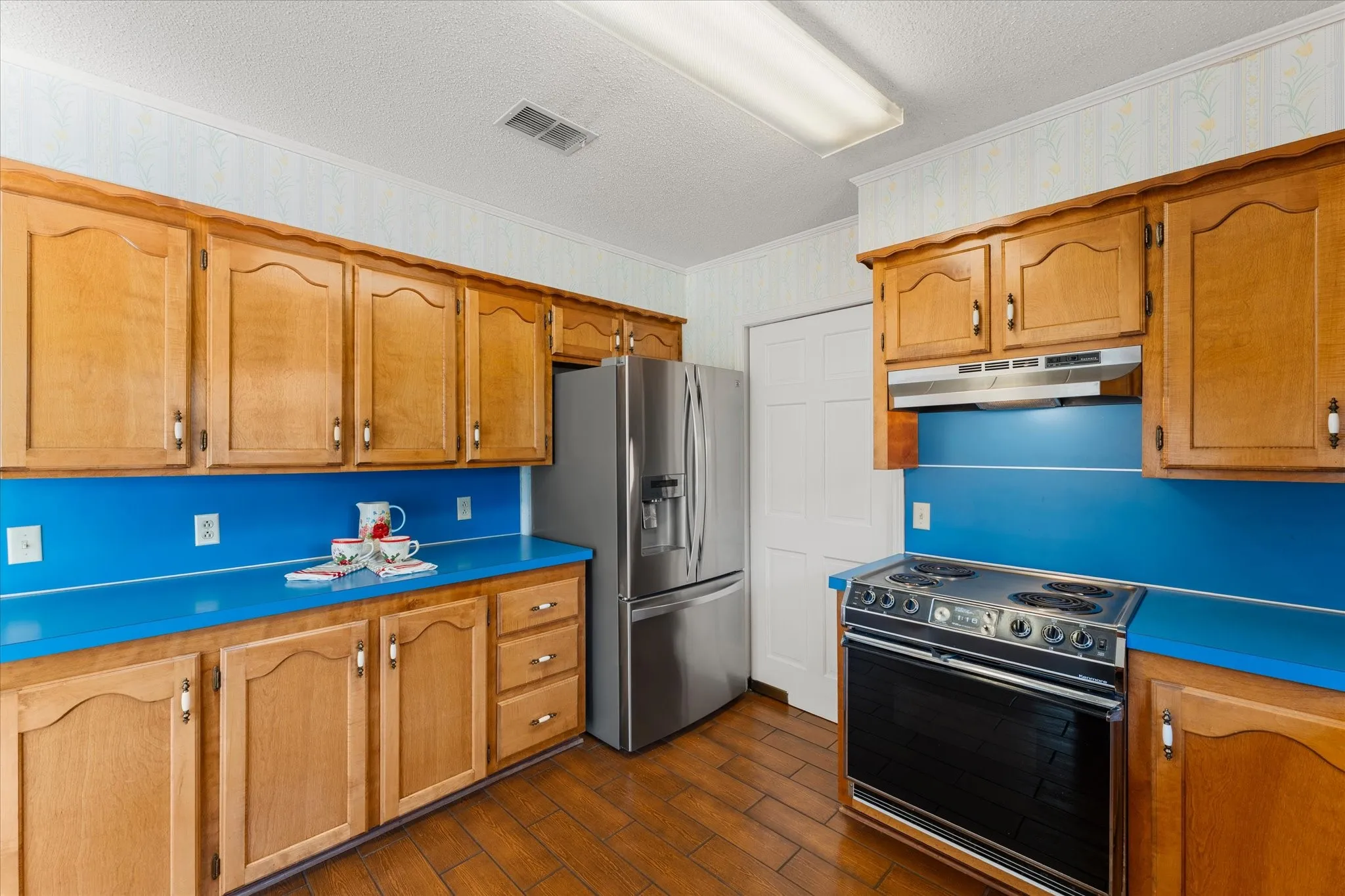 Single Family Residence For Sale in Cass County , 1070 County Road 3772, Queen City, Texas 75572, 4 Bedroom, 3 Bathroom, Garage spaces, 3,137 Sqft, built in 1986, mls#21409549, Real Estate Agent in Queen City, Homes For Sale in Cass county, Homes For Sale in Queen City, Realtor in Queen City Texas, Real Estate Brokerage Independent Realty Texas, Luminita Cordes Realtor