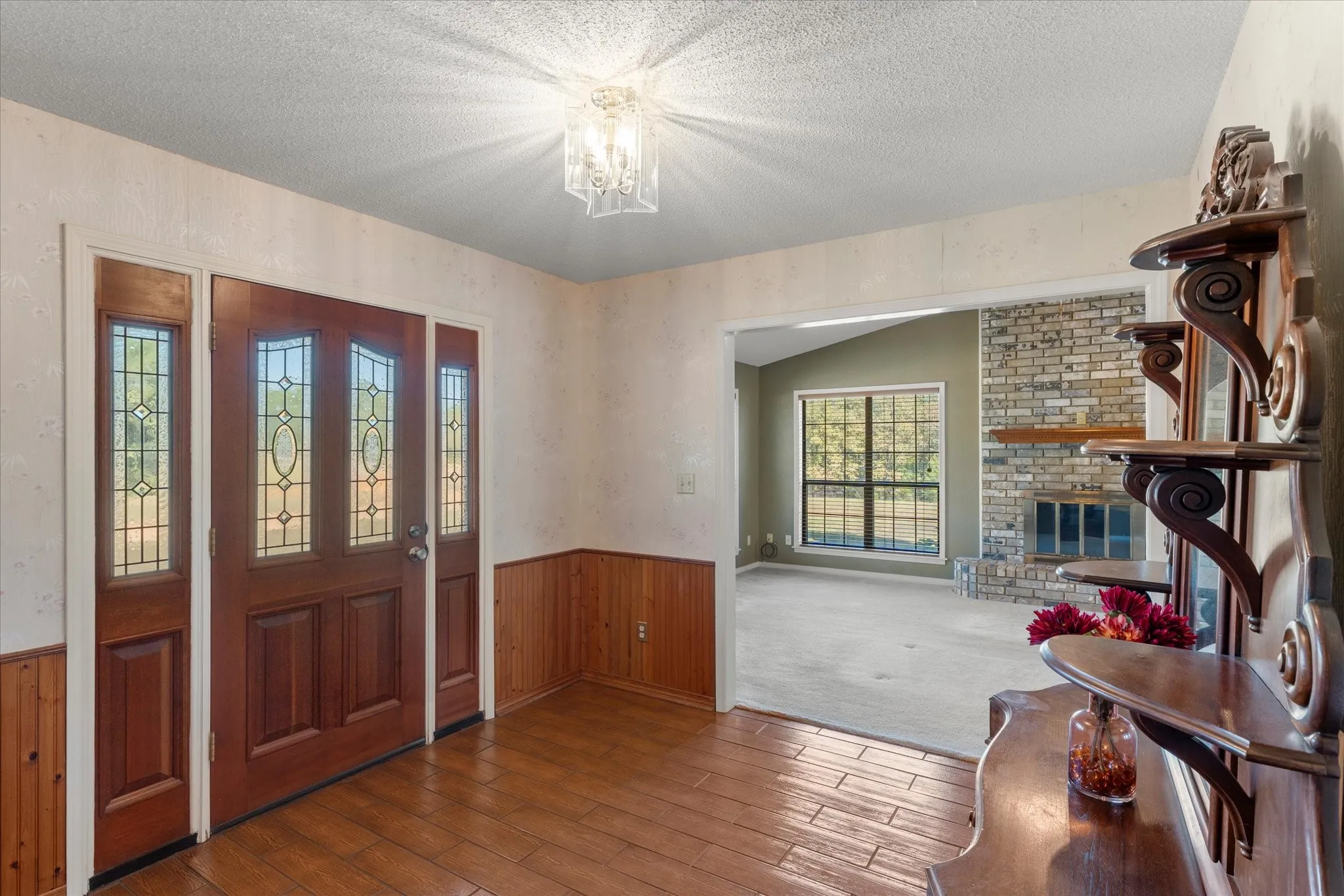 Single Family Residence For Sale in Cass County , 1070 County Road 3772, Queen City, Texas 75572, 4 Bedroom, 3 Bathroom, Garage spaces, 3,137 Sqft, built in 1986, mls#21409549, Real Estate Agent in Queen City, Homes For Sale in Cass county, Homes For Sale in Queen City, Realtor in Queen City Texas, Real Estate Brokerage Independent Realty Texas, Luminita Cordes Realtor