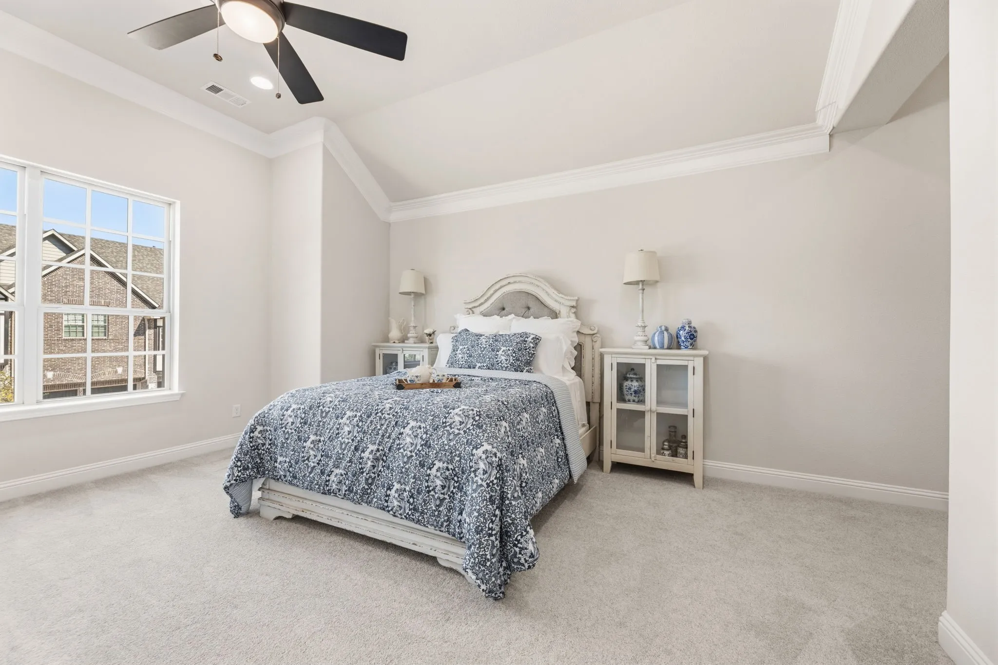 Townhouse For Sale in Denton County , 103 Kensington Drive, Lewisville, Texas 75067, 3 Bedroom, 3 Bathroom, 2 Garage spaces, 2,026 Sqft, built in 2019, mls#21404948, Real Estate Agent in Lewisville, Homes For Sale in Denton county, Homes For Sale in Lewisville, Realtor in Lewisville Texas, Real Estate Brokerage Independent Realty Texas, Luminita Cordes Realtor