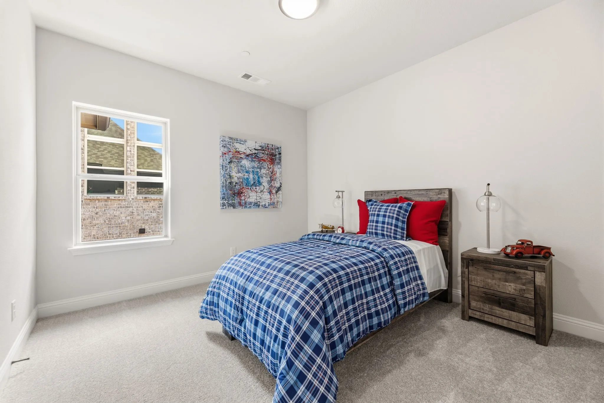 Townhouse For Sale in Denton County , 103 Kensington Drive, Lewisville, Texas 75067, 3 Bedroom, 3 Bathroom, 2 Garage spaces, 2,026 Sqft, built in 2019, mls#21404948, Real Estate Agent in Lewisville, Homes For Sale in Denton county, Homes For Sale in Lewisville, Realtor in Lewisville Texas, Real Estate Brokerage Independent Realty Texas, Luminita Cordes Realtor