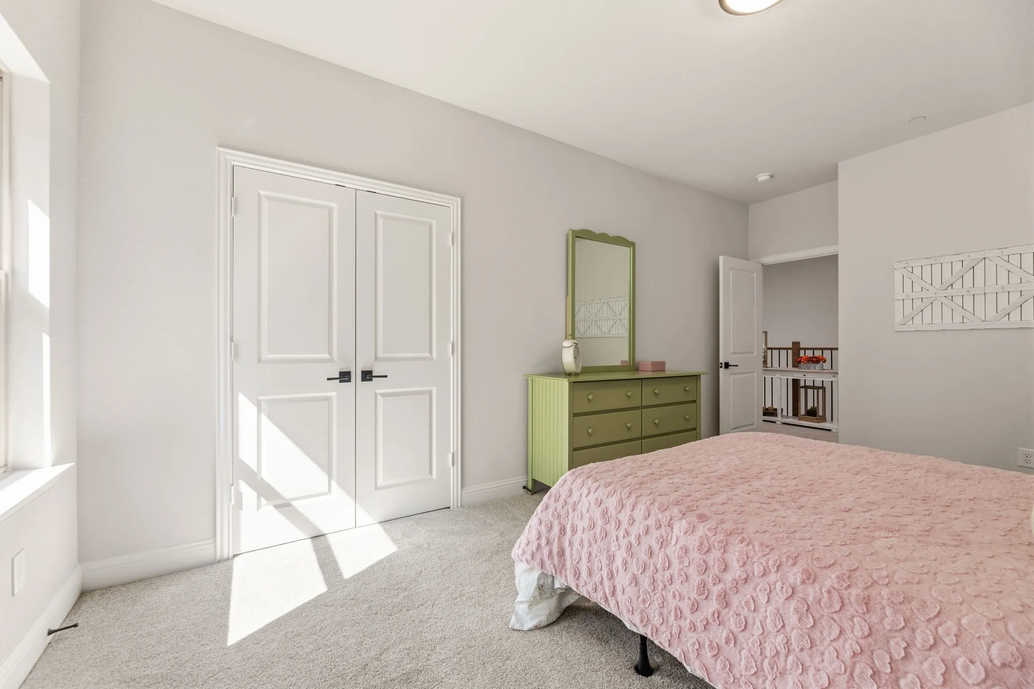 Townhouse For Sale in Denton County , 103 Kensington Drive, Lewisville, Texas 75067, 3 Bedroom, 3 Bathroom, 2 Garage spaces, 2,026 Sqft, built in 2019, mls#21404948, Real Estate Agent in Lewisville, Homes For Sale in Denton county, Homes For Sale in Lewisville, Realtor in Lewisville Texas, Real Estate Brokerage Independent Realty Texas, Luminita Cordes Realtor