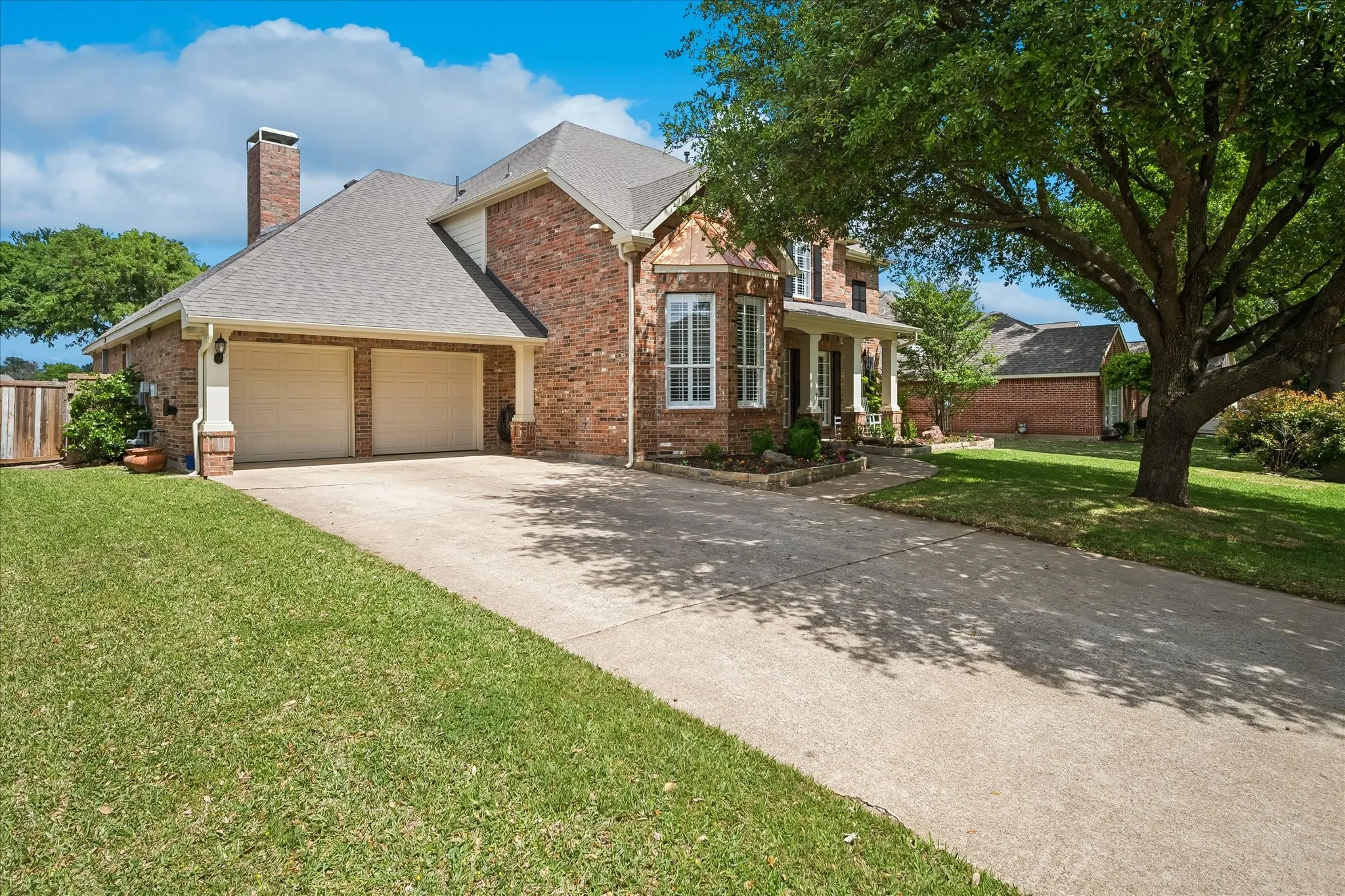Single Family Residence For Sale in Collin County , 5104 Arbor Hollow Drive, Mc Kinney, Texas 75072, 4 Bedroom, 4 Bathroom, 3 Garage spaces, 3,368 Sqft, built in 1999, mls#21409850, Real Estate Agent in Mc Kinney, Homes For Sale in Collin county, Homes For Sale in Mc Kinney, Realtor in Mc Kinney Texas, Real Estate Brokerage Independent Realty Texas, Luminita Cordes Realtor
