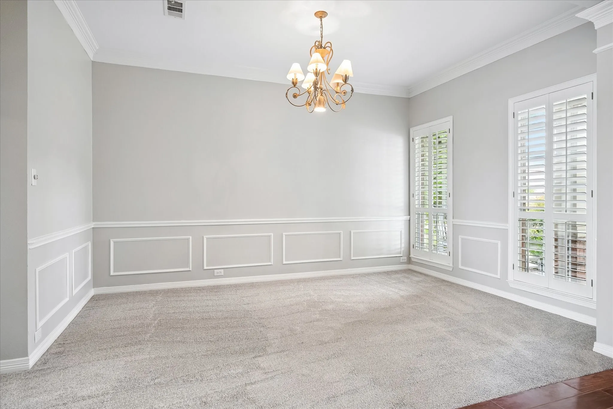 Single Family Residence For Sale in Collin County , 5104 Arbor Hollow Drive, Mc Kinney, Texas 75072, 4 Bedroom, 4 Bathroom, 3 Garage spaces, 3,368 Sqft, built in 1999, mls#21409850, Real Estate Agent in Mc Kinney, Homes For Sale in Collin county, Homes For Sale in Mc Kinney, Realtor in Mc Kinney Texas, Real Estate Brokerage Independent Realty Texas, Luminita Cordes Realtor