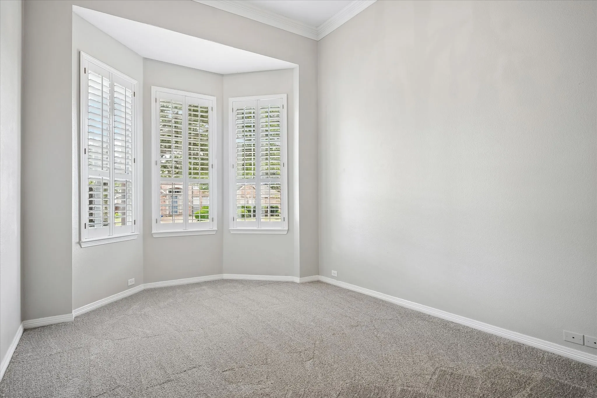 Single Family Residence For Sale in Collin County , 5104 Arbor Hollow Drive, Mc Kinney, Texas 75072, 4 Bedroom, 4 Bathroom, 3 Garage spaces, 3,368 Sqft, built in 1999, mls#21409850, Real Estate Agent in Mc Kinney, Homes For Sale in Collin county, Homes For Sale in Mc Kinney, Realtor in Mc Kinney Texas, Real Estate Brokerage Independent Realty Texas, Luminita Cordes Realtor