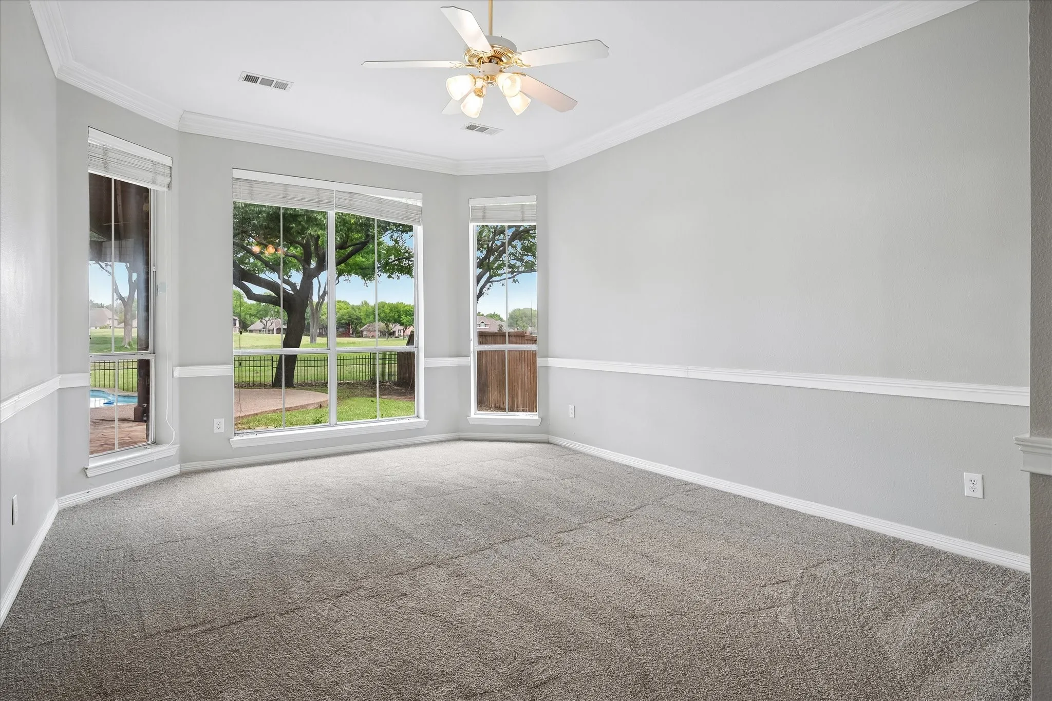 Single Family Residence For Sale in Collin County , 5104 Arbor Hollow Drive, Mc Kinney, Texas 75072, 4 Bedroom, 4 Bathroom, 3 Garage spaces, 3,368 Sqft, built in 1999, mls#21409850, Real Estate Agent in Mc Kinney, Homes For Sale in Collin county, Homes For Sale in Mc Kinney, Realtor in Mc Kinney Texas, Real Estate Brokerage Independent Realty Texas, Luminita Cordes Realtor