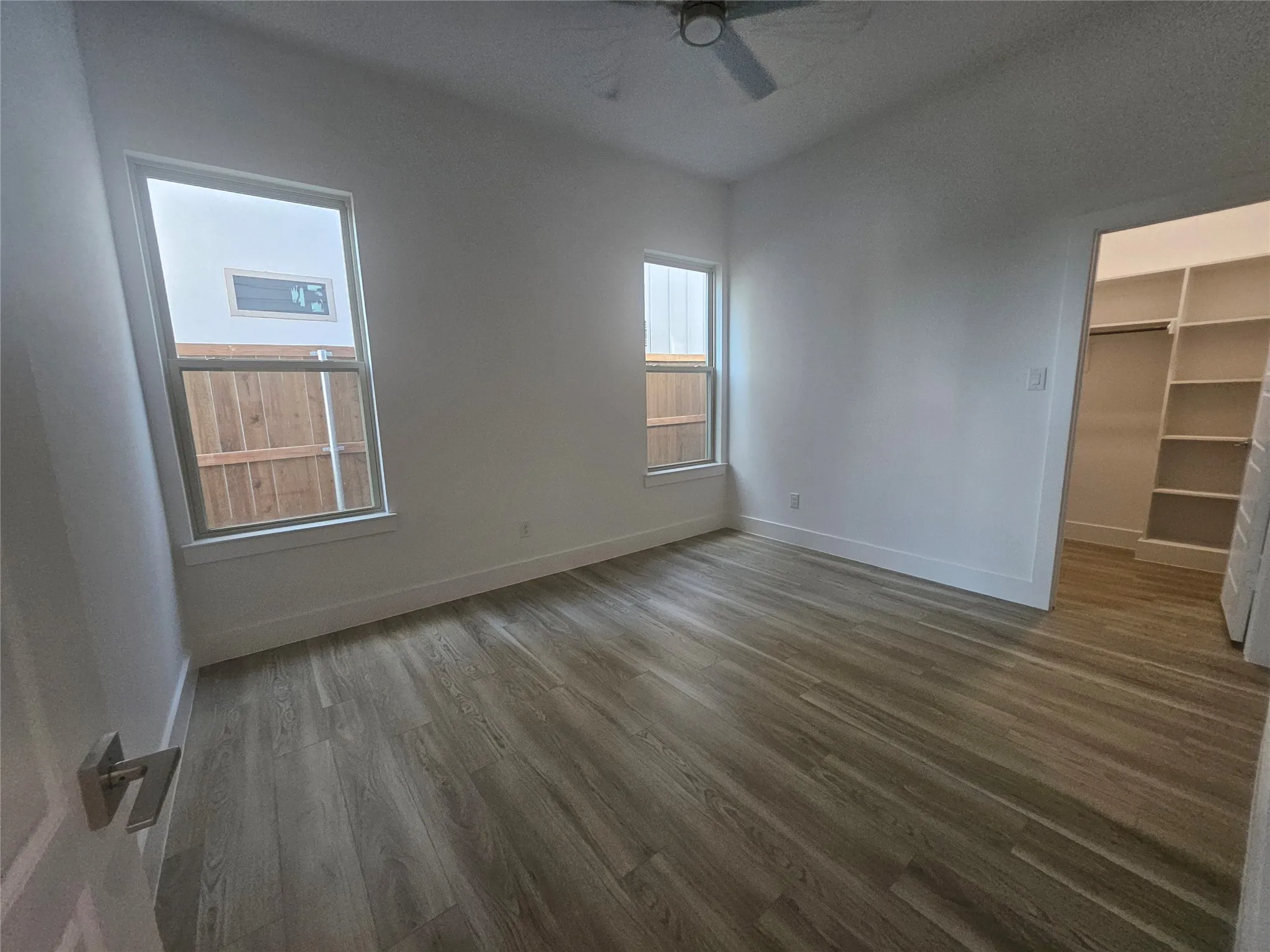 Duplex For Rent in Dallas County , 5603 Wayside Drive, Dallas, Texas 75235, 4 Bedroom, 1 Bathroom, 2 Garage spaces, 2,085 Sqft, built in 2026, mls#21410090, Real Estate Agent in Dallas, Homes For Rent in Dallas county, Homes For Rent in Dallas, Realtor in Dallas Texas, Real Estate Brokerage Independent Realty Texas, Luminita Cordes Realtor