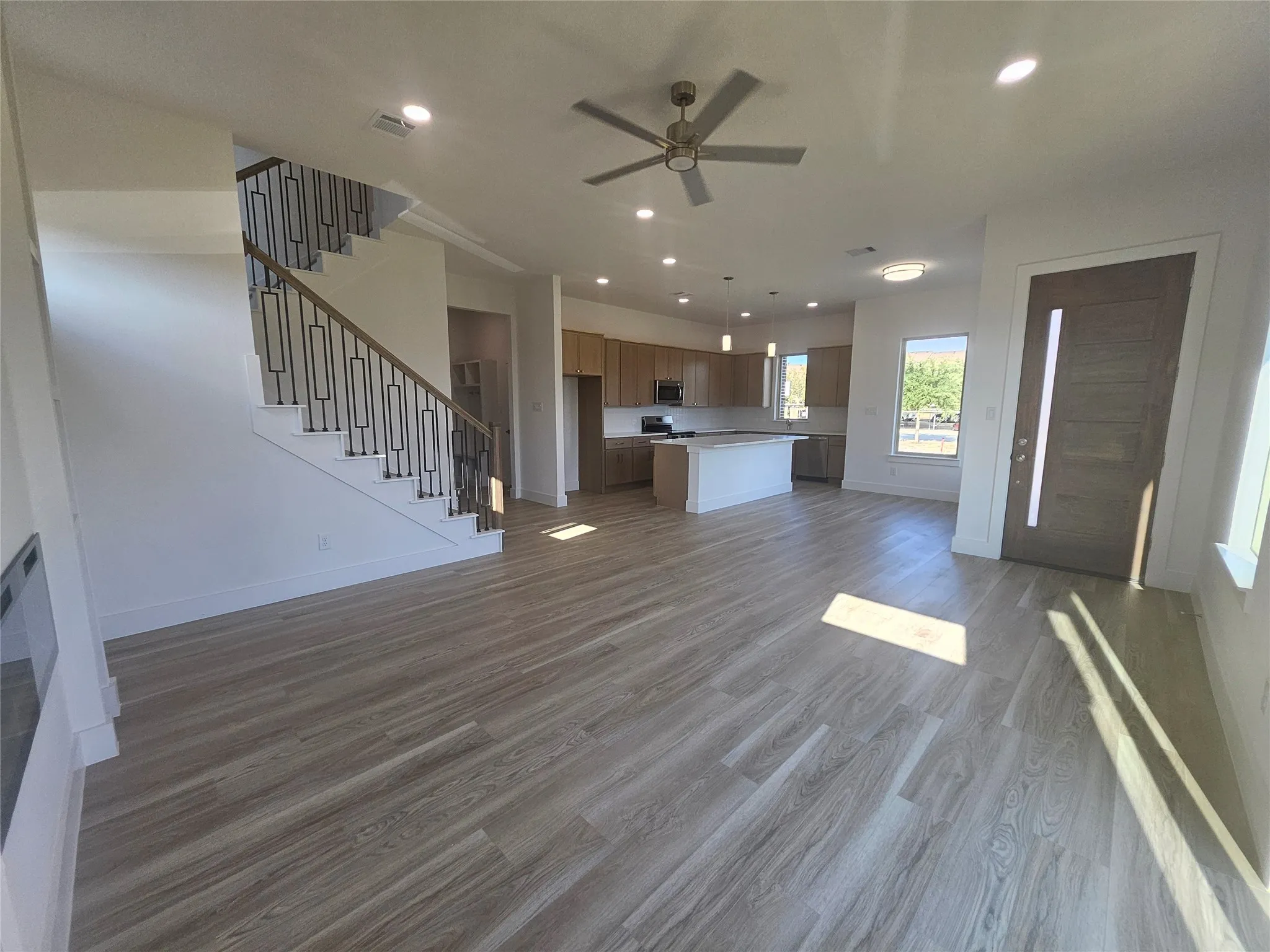 Duplex For Rent in Dallas County , 5603 Wayside Drive, Dallas, Texas 75235, 4 Bedroom, 1 Bathroom, 2 Garage spaces, 2,085 Sqft, built in 2026, mls#21410090, Real Estate Agent in Dallas, Homes For Rent in Dallas county, Homes For Rent in Dallas, Realtor in Dallas Texas, Real Estate Brokerage Independent Realty Texas, Luminita Cordes Realtor