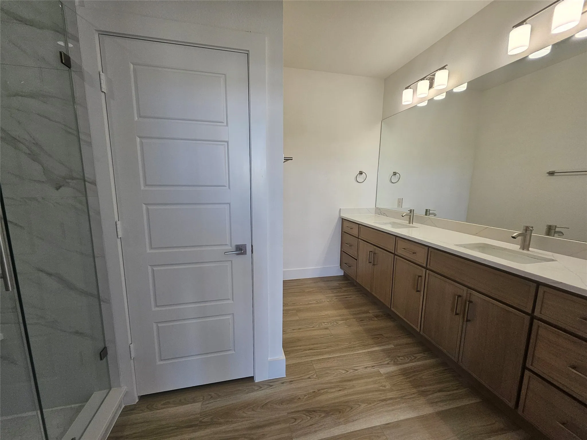Duplex For Rent in Dallas County , 5603 Wayside Drive, Dallas, Texas 75235, 4 Bedroom, 1 Bathroom, 2 Garage spaces, 2,085 Sqft, built in 2026, mls#21410090, Real Estate Agent in Dallas, Homes For Rent in Dallas county, Homes For Rent in Dallas, Realtor in Dallas Texas, Real Estate Brokerage Independent Realty Texas, Luminita Cordes Realtor