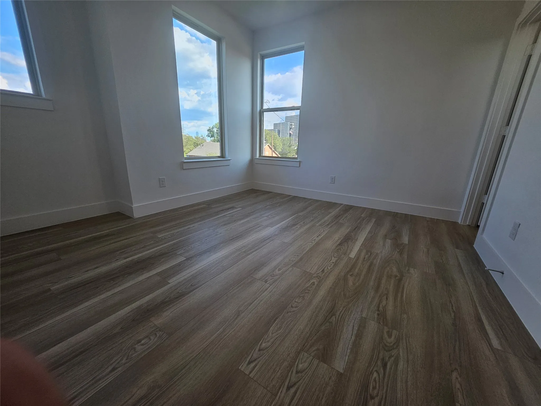 Duplex For Rent in Dallas County , 5603 Wayside Drive, Dallas, Texas 75235, 4 Bedroom, 1 Bathroom, 2 Garage spaces, 2,085 Sqft, built in 2026, mls#21410090, Real Estate Agent in Dallas, Homes For Rent in Dallas county, Homes For Rent in Dallas, Realtor in Dallas Texas, Real Estate Brokerage Independent Realty Texas, Luminita Cordes Realtor