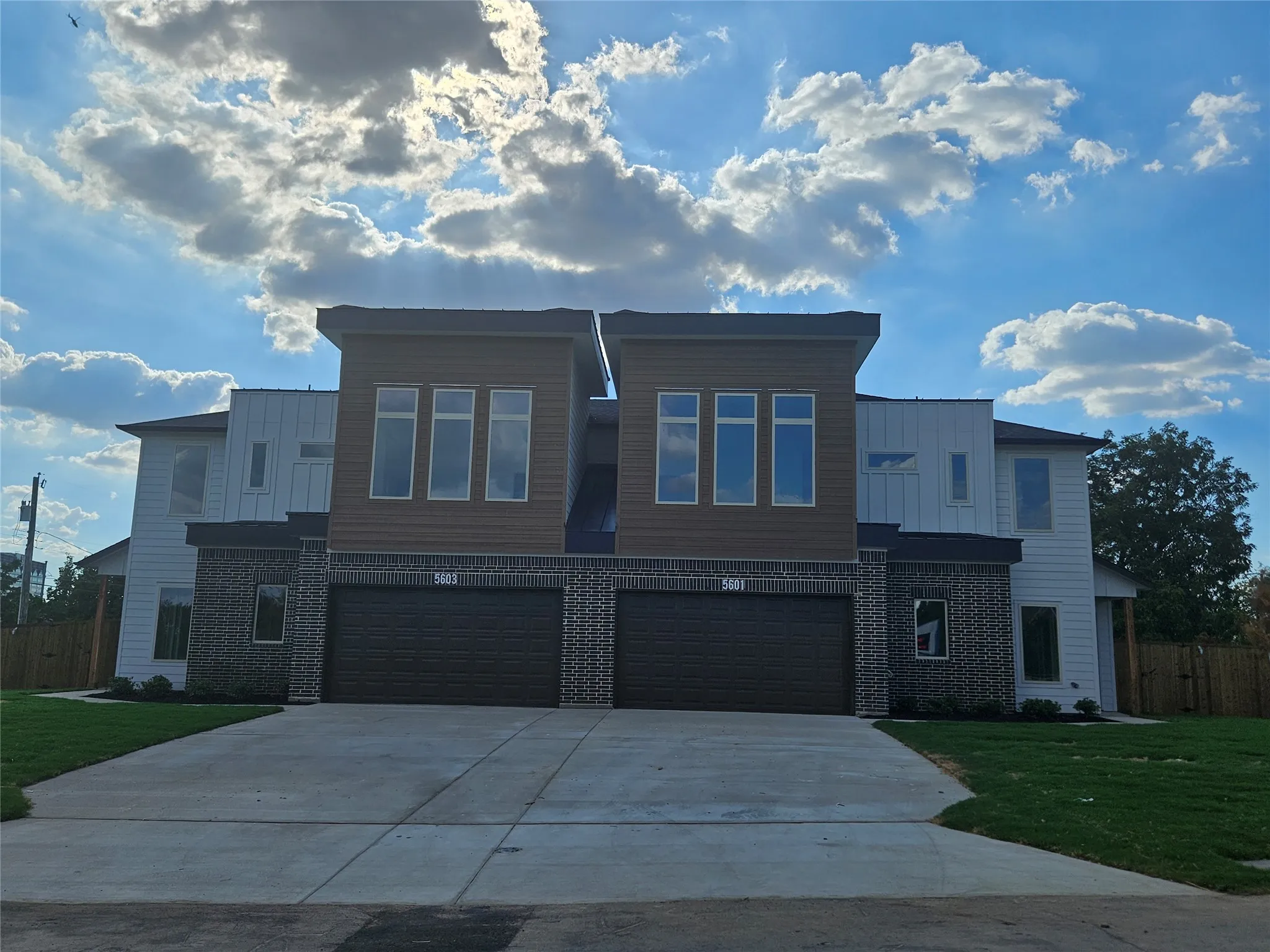 Duplex For Rent