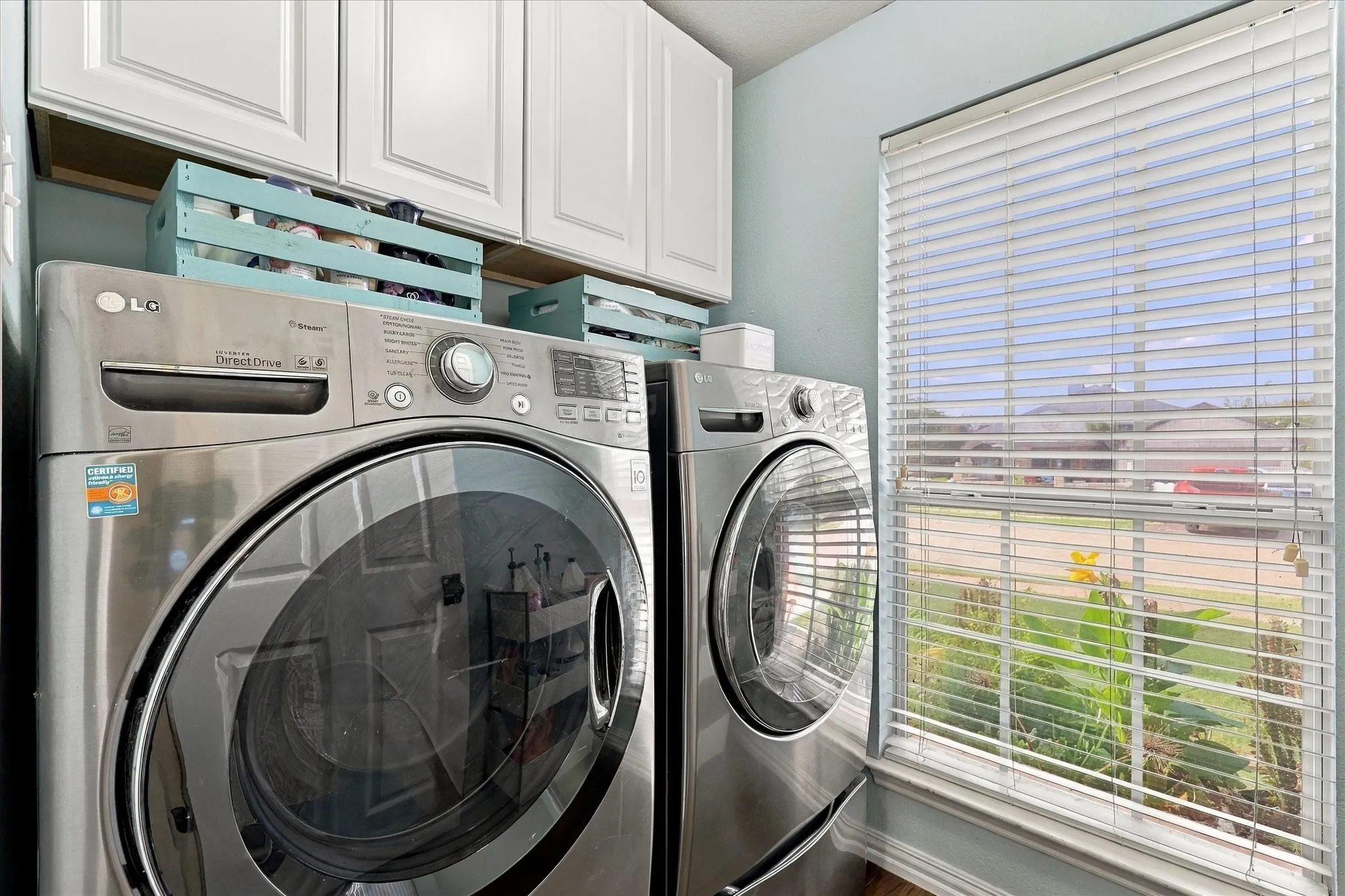 Single Family Residence For Sale in Denton County , 200 Ellicott Drive, Roanoke, Texas 76262, 4 Bedroom, 3 Bathroom, 2 Garage spaces, 2,482 Sqft, built in 2001, mls#21403584, Real Estate Agent in Roanoke, Homes For Sale in Denton county, Homes For Sale in Roanoke, Realtor in Roanoke Texas, Real Estate Brokerage Independent Realty Texas, Luminita Cordes Realtor