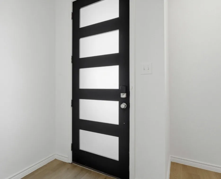 Townhouse For Rent in Tarrant County , 2825 Stanley Avenue, Fort Worth, Texas 76110, 3 Bedroom, 3 Bathroom, 2 Garage spaces, 2,662 Sqft, built in 2019, mls#21410112, Real Estate Agent in Fort Worth, Homes For Rent in Tarrant county, Homes For Rent in Fort Worth, Realtor in Fort Worth Texas, Real Estate Brokerage Independent Realty Texas, Luminita Cordes Realtor