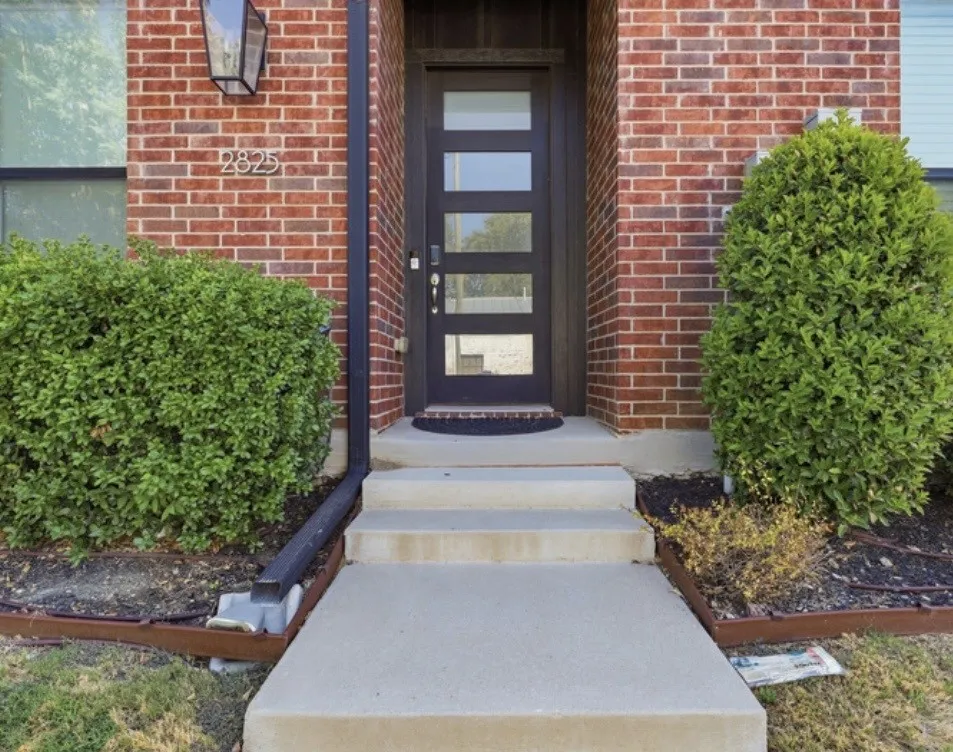 Townhouse For Rent