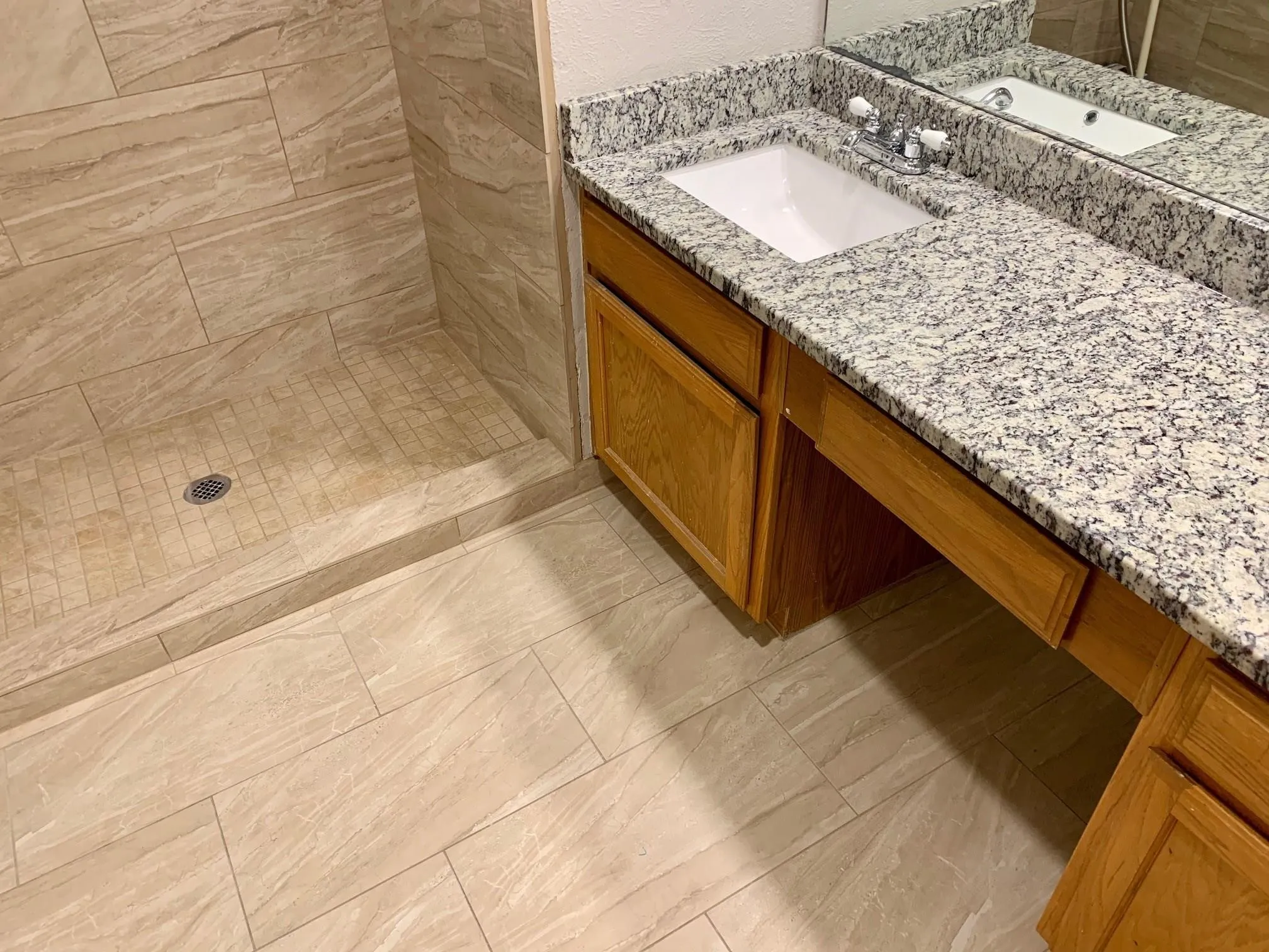 Condominium For Rent in Dallas County , 214 Samuel Boulevard 5, Coppell, Texas 75019, 2 Bedroom, 3 Bathroom, Garage spaces, 1,260 Sqft, built in 1984, mls#21410121, Real Estate Agent in Coppell, Homes For Rent in Dallas county, Homes For Rent in Coppell, Realtor in Coppell Texas, Real Estate Brokerage Independent Realty Texas, Luminita Cordes Realtor