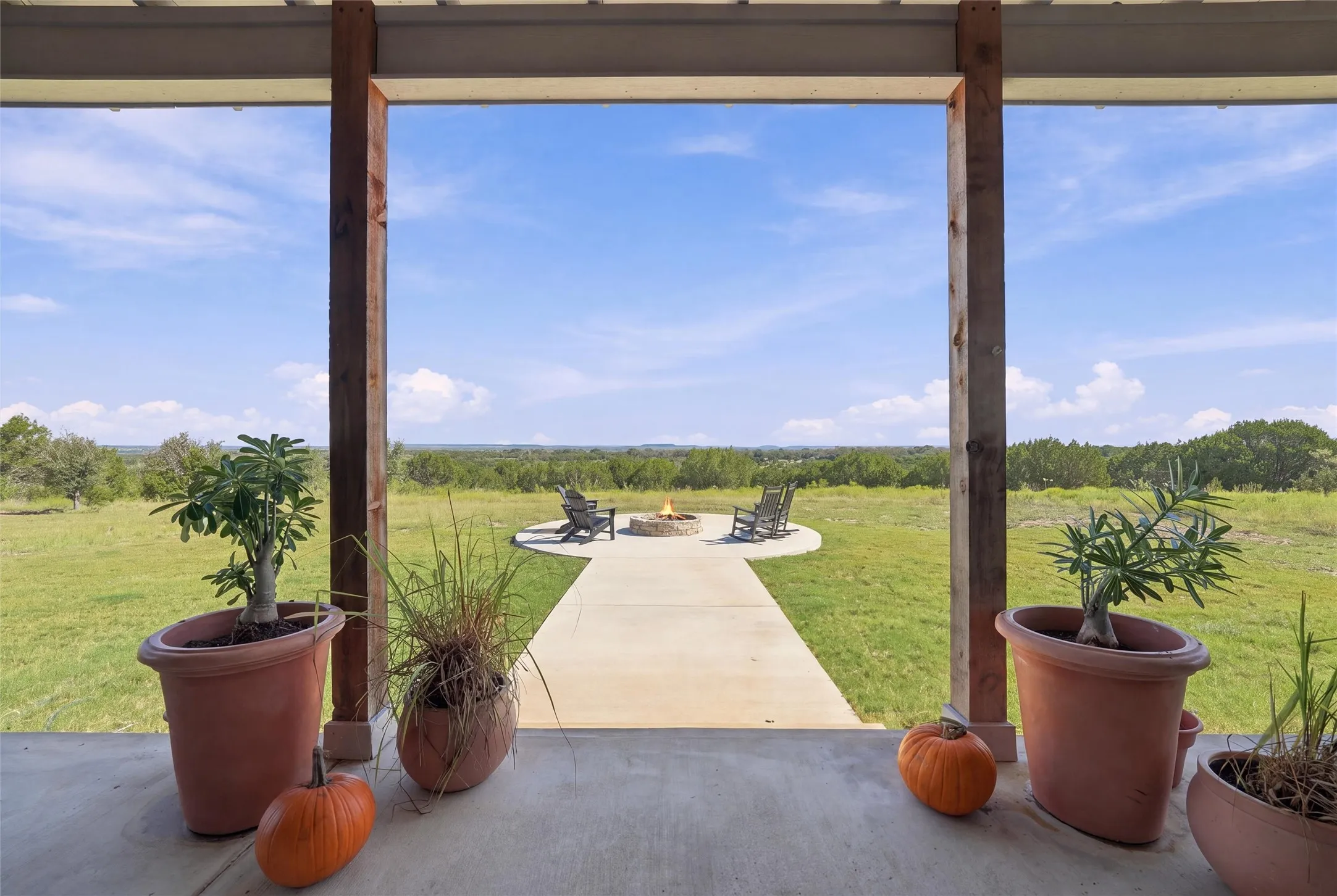 Farm For Sale in Hamilton County , 473 County Road 210, Hamilton, Texas 76531, 4 Bedroom, 3 Bathroom, 1 Garage spaces, 2,376 Sqft, built in 2025, mls#21410126, Real Estate Agent in Hamilton, Homes For Sale in Hamilton county, Homes For Sale in Hamilton, Realtor in Hamilton Texas, Real Estate Brokerage Independent Realty Texas, Luminita Cordes Realtor