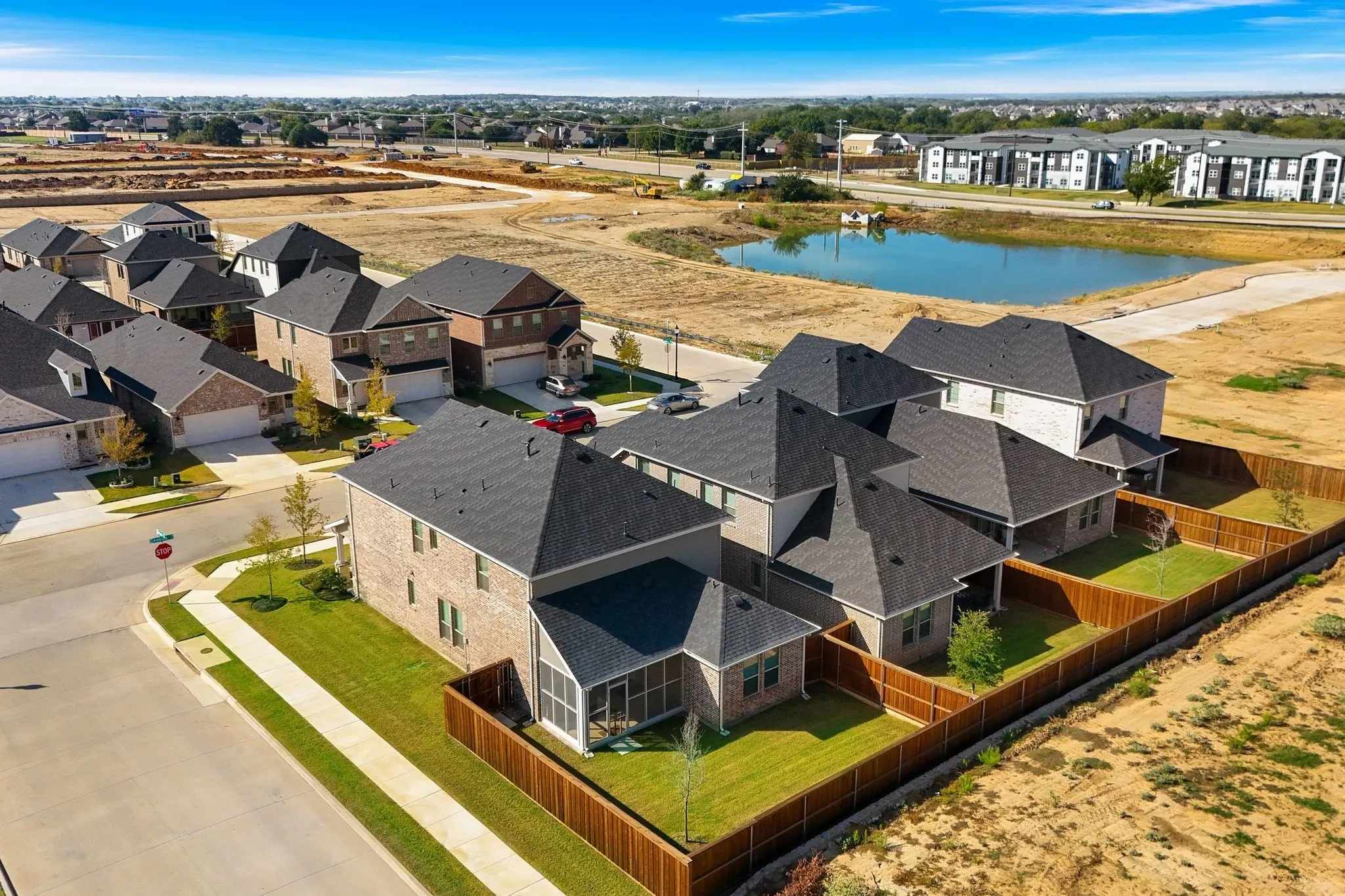 Single Family Residence For Sale in Denton County , 140 Ashbrook Street, Little Elm, Texas 75068, 4 Bedroom, 4 Bathroom, 2 Garage spaces, 2,677 Sqft, built in 2024, mls#21409896, Real Estate Agent in Little Elm, Homes For Sale in Denton county, Homes For Sale in Little Elm, Realtor in Little Elm Texas, Real Estate Brokerage Independent Realty Texas, Luminita Cordes Realtor