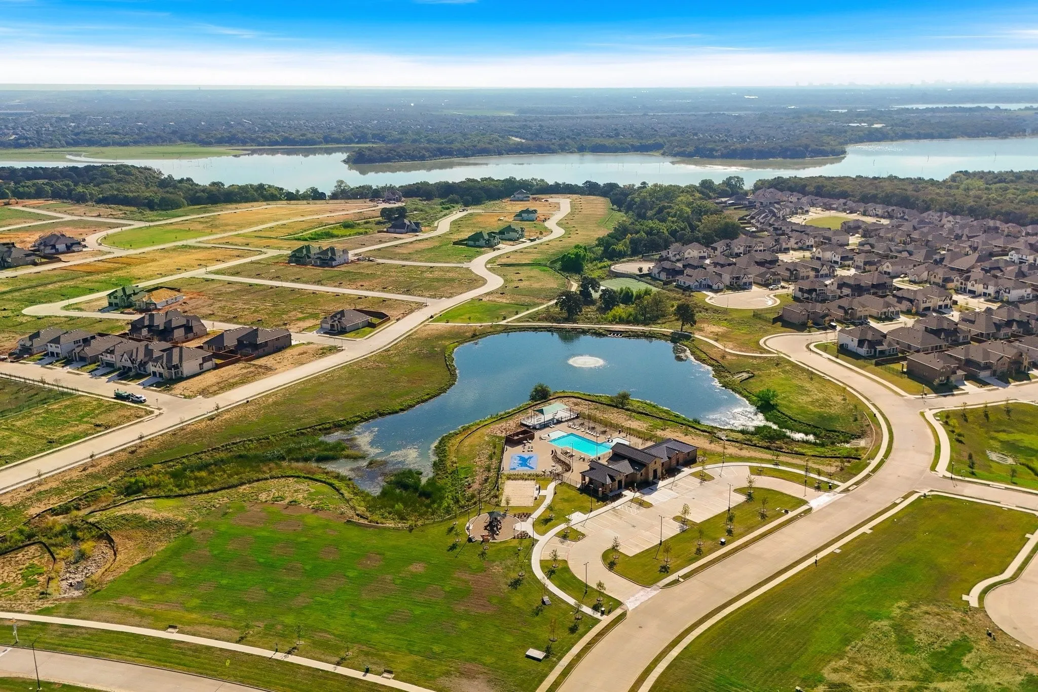 Single Family Residence For Sale in Denton County , 140 Ashbrook Street, Little Elm, Texas 75068, 4 Bedroom, 4 Bathroom, 2 Garage spaces, 2,677 Sqft, built in 2024, mls#21409896, Real Estate Agent in Little Elm, Homes For Sale in Denton county, Homes For Sale in Little Elm, Realtor in Little Elm Texas, Real Estate Brokerage Independent Realty Texas, Luminita Cordes Realtor