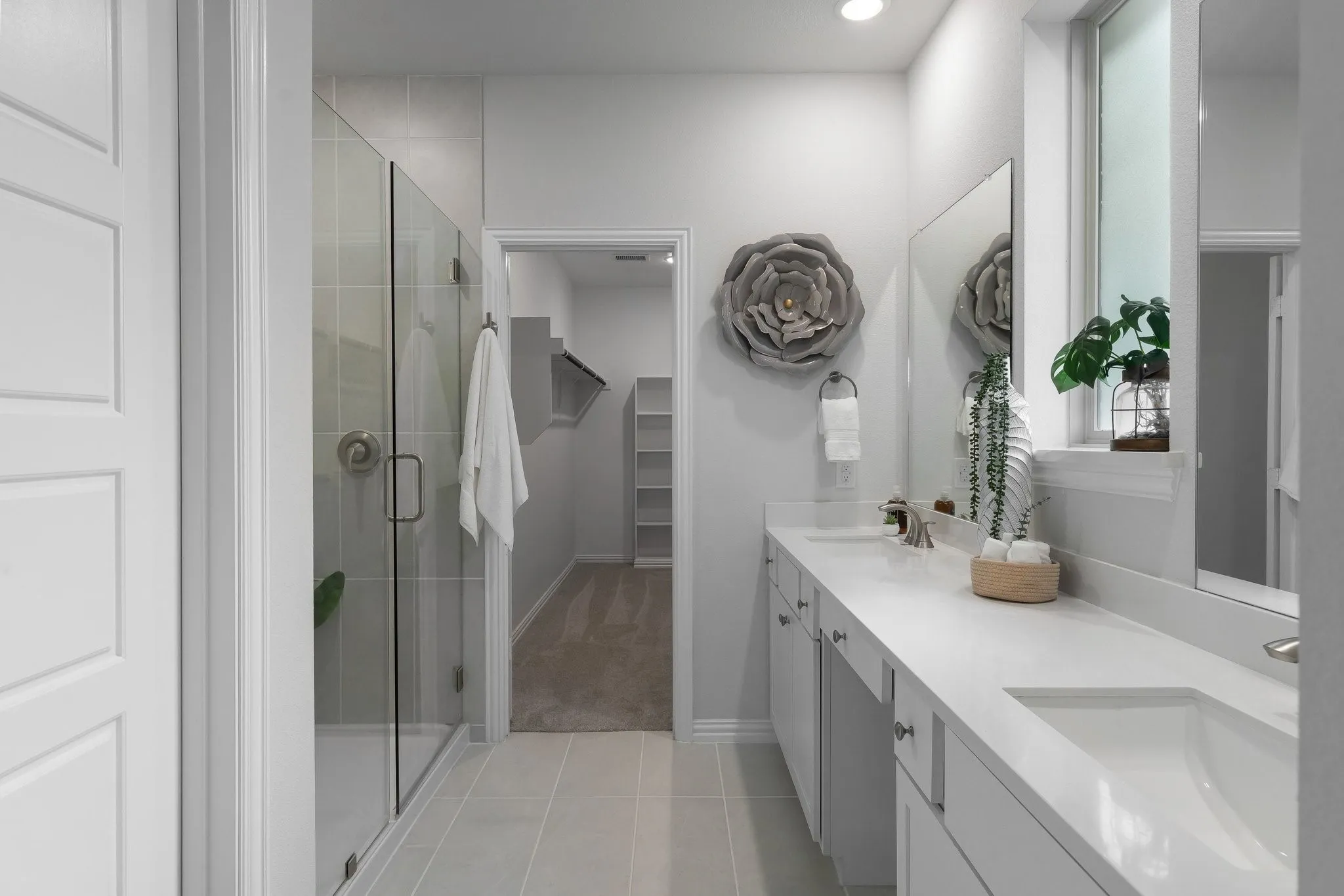 Single Family Residence For Sale in Denton County , 140 Ashbrook Street, Little Elm, Texas 75068, 4 Bedroom, 4 Bathroom, 2 Garage spaces, 2,677 Sqft, built in 2024, mls#21409896, Real Estate Agent in Little Elm, Homes For Sale in Denton county, Homes For Sale in Little Elm, Realtor in Little Elm Texas, Real Estate Brokerage Independent Realty Texas, Luminita Cordes Realtor