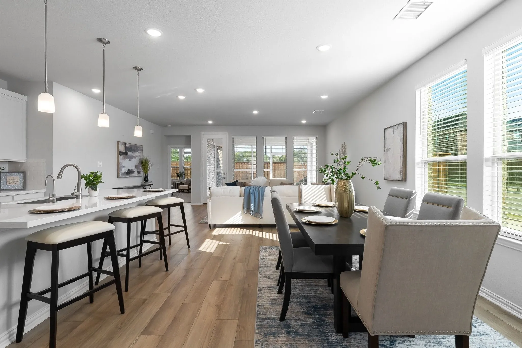 Single Family Residence For Sale in Denton County , 140 Ashbrook Street, Little Elm, Texas 75068, 4 Bedroom, 4 Bathroom, 2 Garage spaces, 2,677 Sqft, built in 2024, mls#21409896, Real Estate Agent in Little Elm, Homes For Sale in Denton county, Homes For Sale in Little Elm, Realtor in Little Elm Texas, Real Estate Brokerage Independent Realty Texas, Luminita Cordes Realtor
