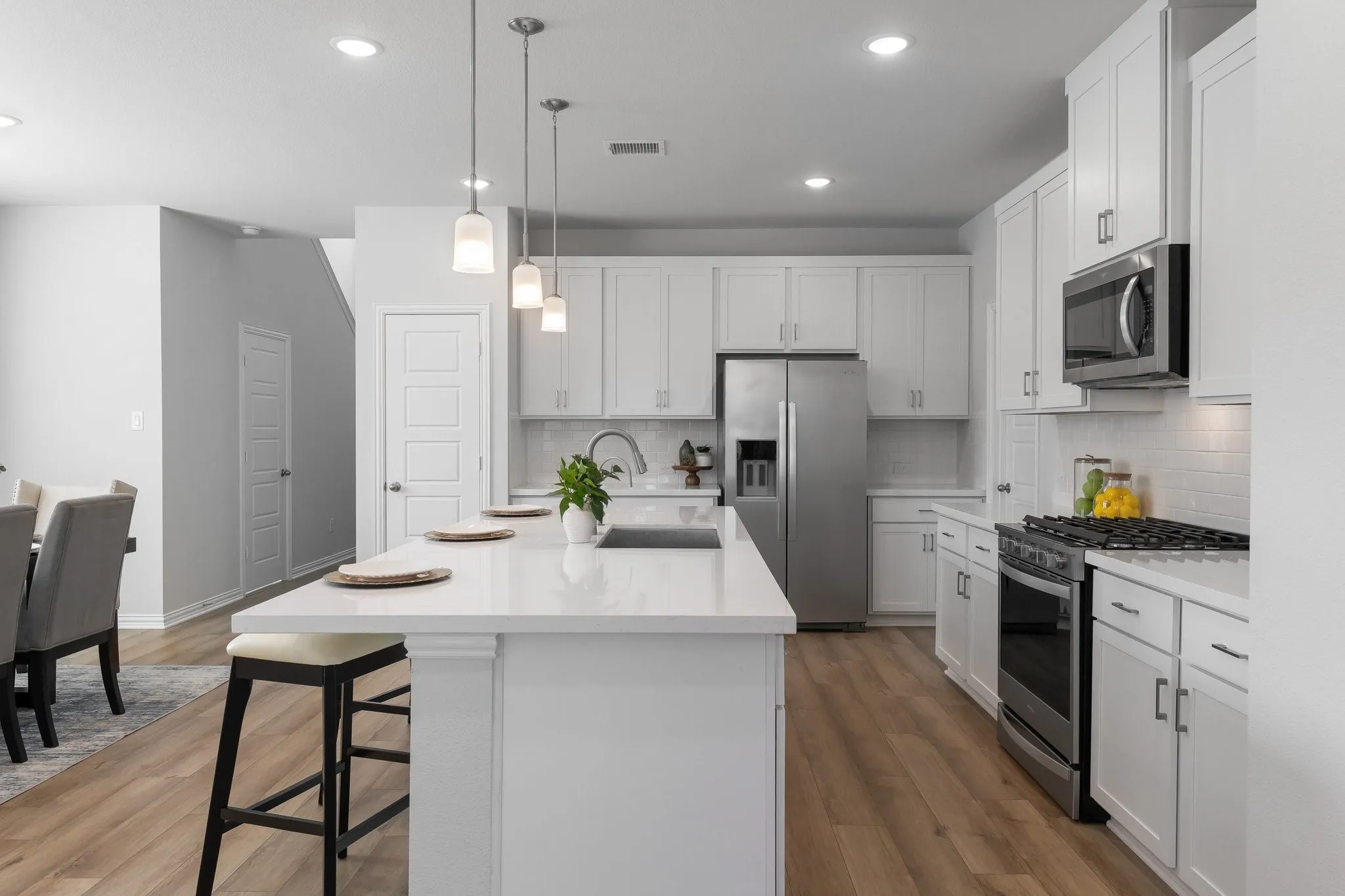 Single Family Residence For Sale in Denton County , 140 Ashbrook Street, Little Elm, Texas 75068, 4 Bedroom, 4 Bathroom, 2 Garage spaces, 2,677 Sqft, built in 2024, mls#21409896, Real Estate Agent in Little Elm, Homes For Sale in Denton county, Homes For Sale in Little Elm, Realtor in Little Elm Texas, Real Estate Brokerage Independent Realty Texas, Luminita Cordes Realtor
