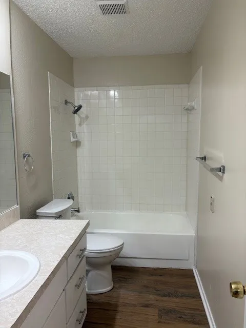 Hall Bathroom!