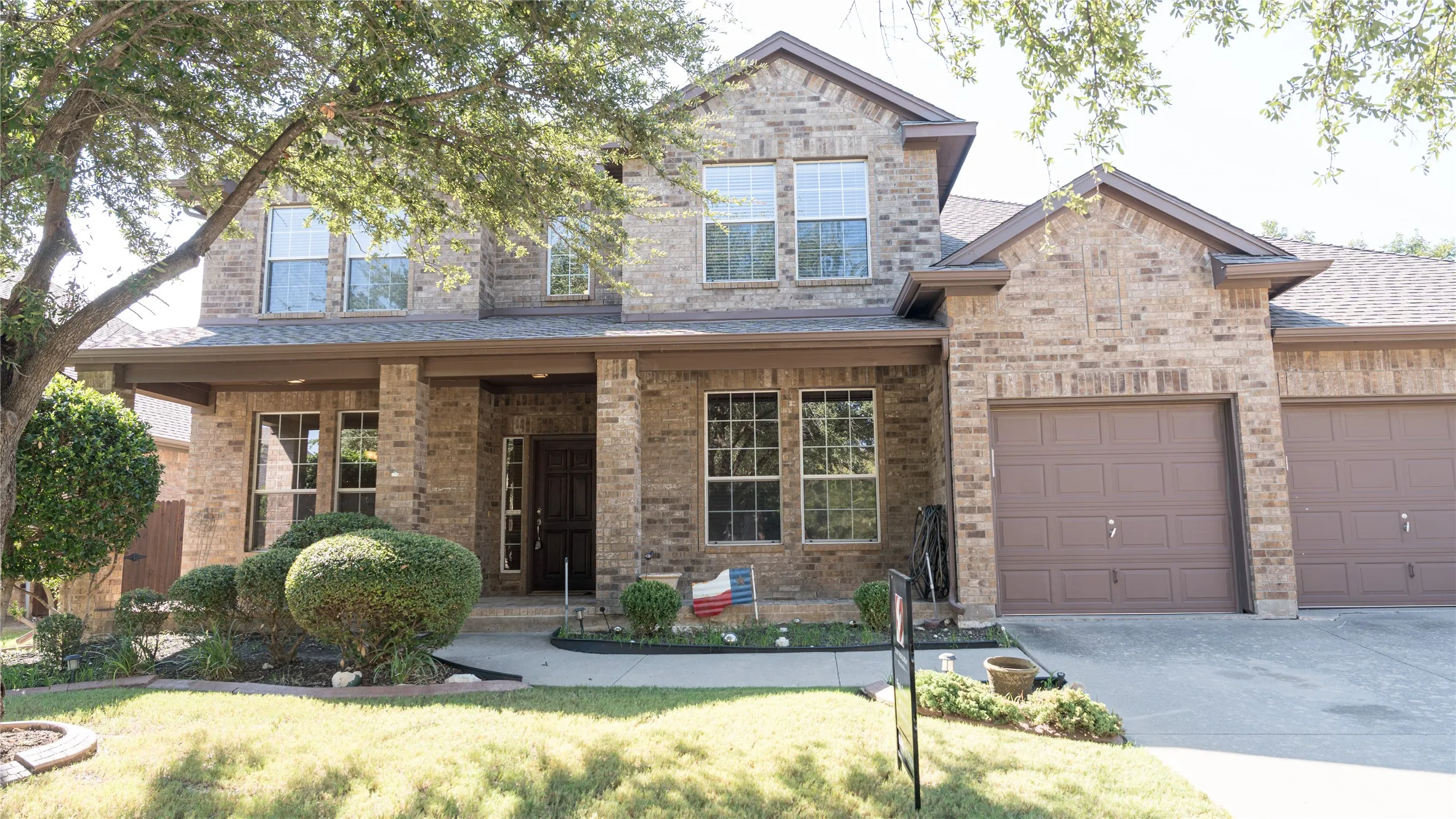Single Family Residence For Sale